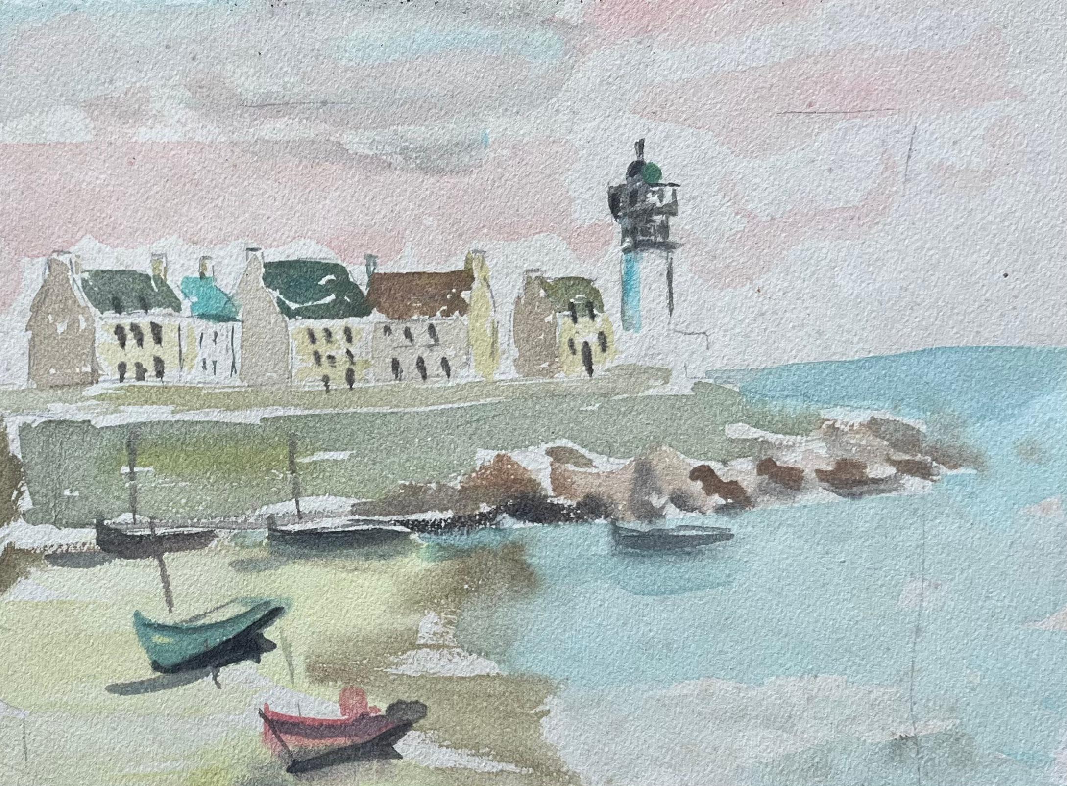Acquerello costiero francese con faro e barche da pesca e cielo con sfumature rosa - Painting Impressionismo di Fanch Lel