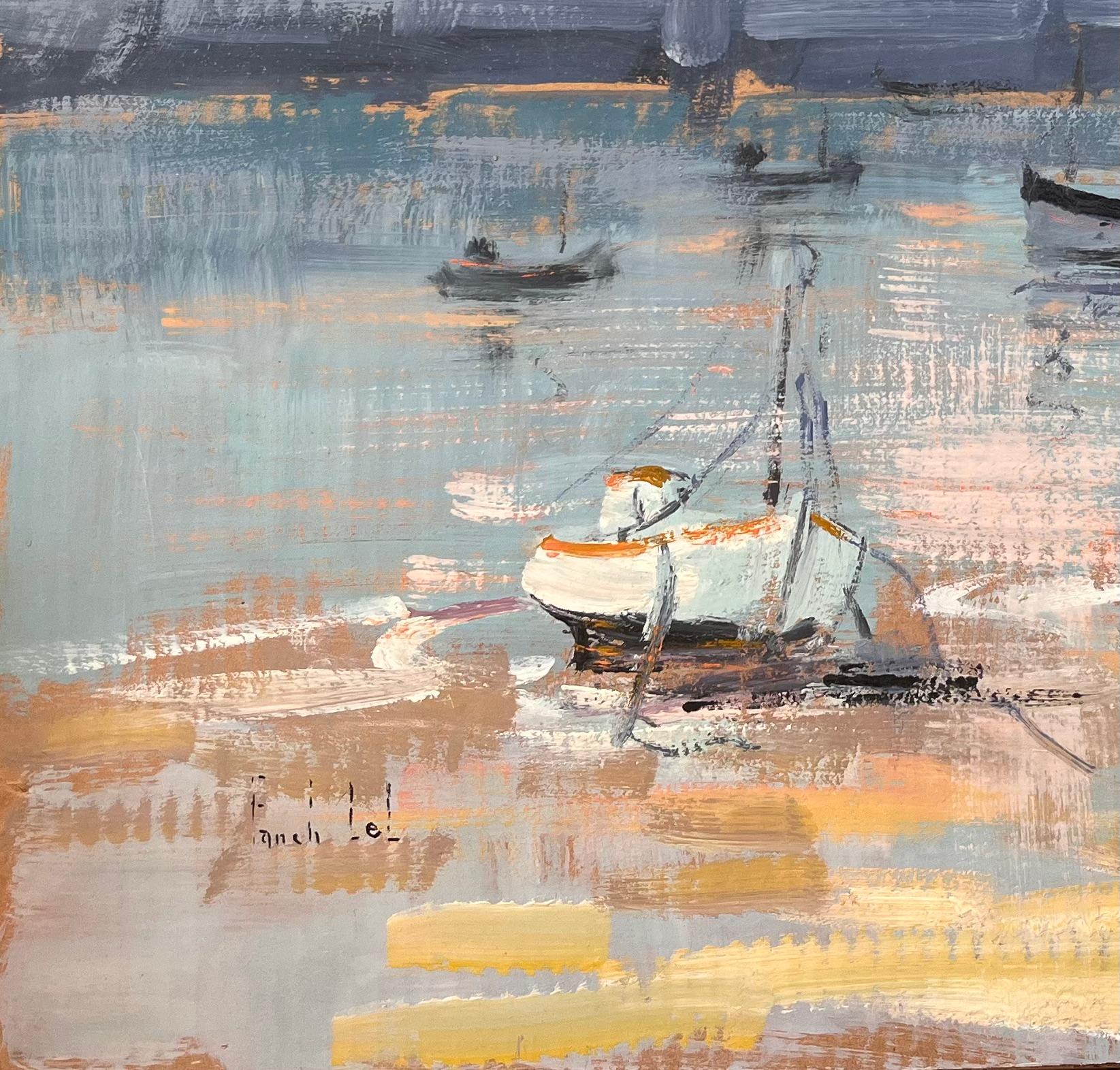 Scena del porto francese con barche ormeggiate e paesaggio urbano distante al tramonto - Abstract Painting Grigio di Fanch Lel