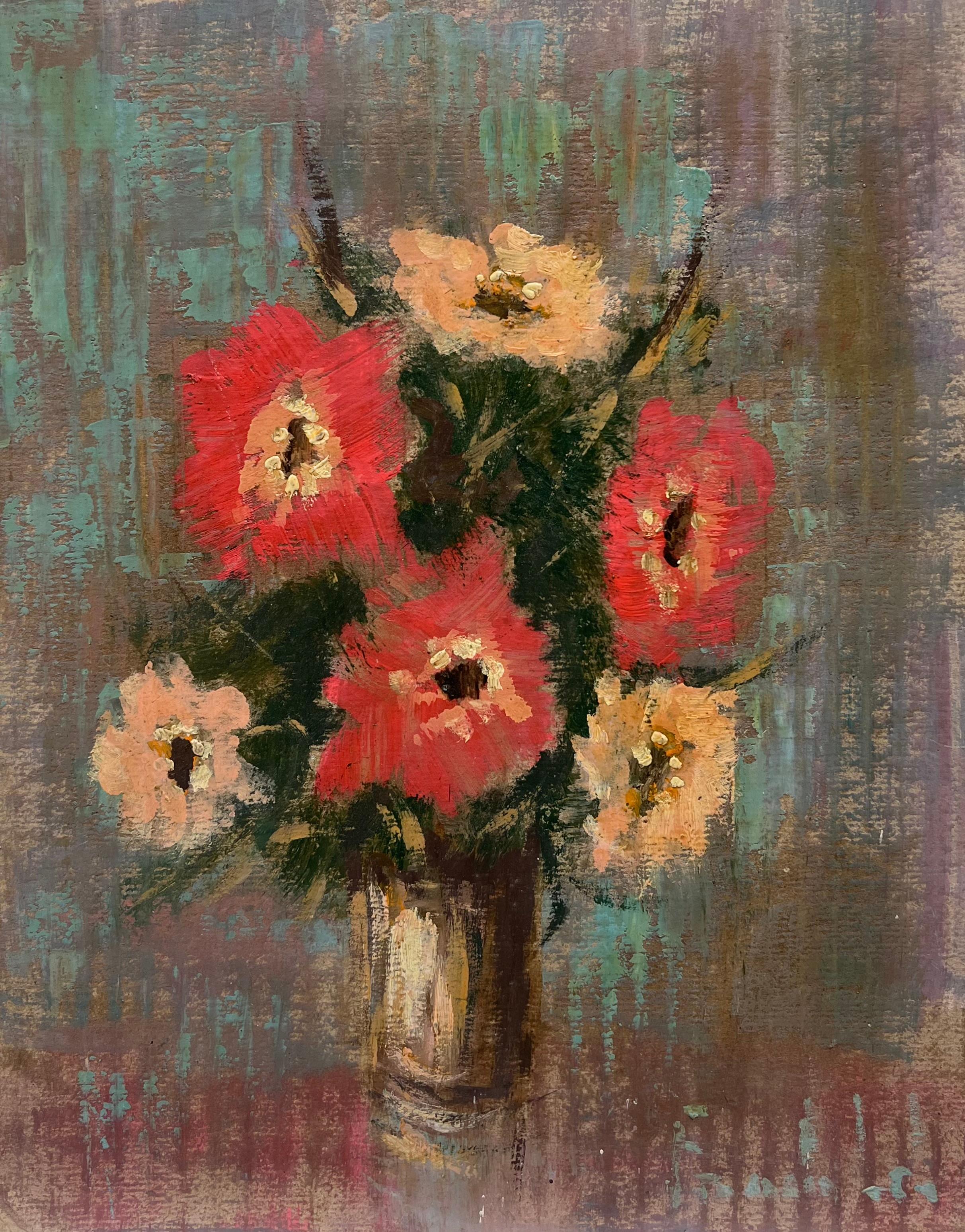 Bouquet de fleurs rouges et pêches de style impressionniste français dans un petit vase en bronze