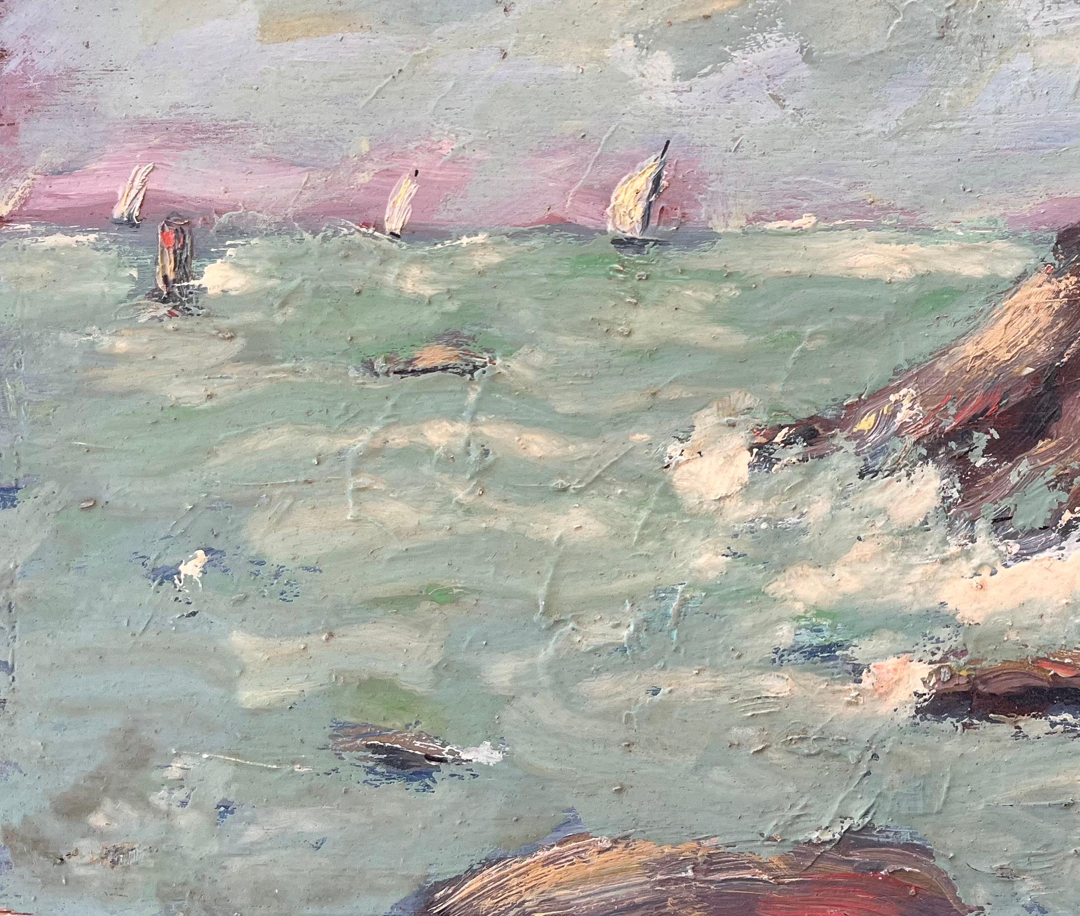 Französischer Impressionismus Küstenszene mit krachenden Wellen und Segelbooten (Grau), Landscape Painting, von Fanch Lel