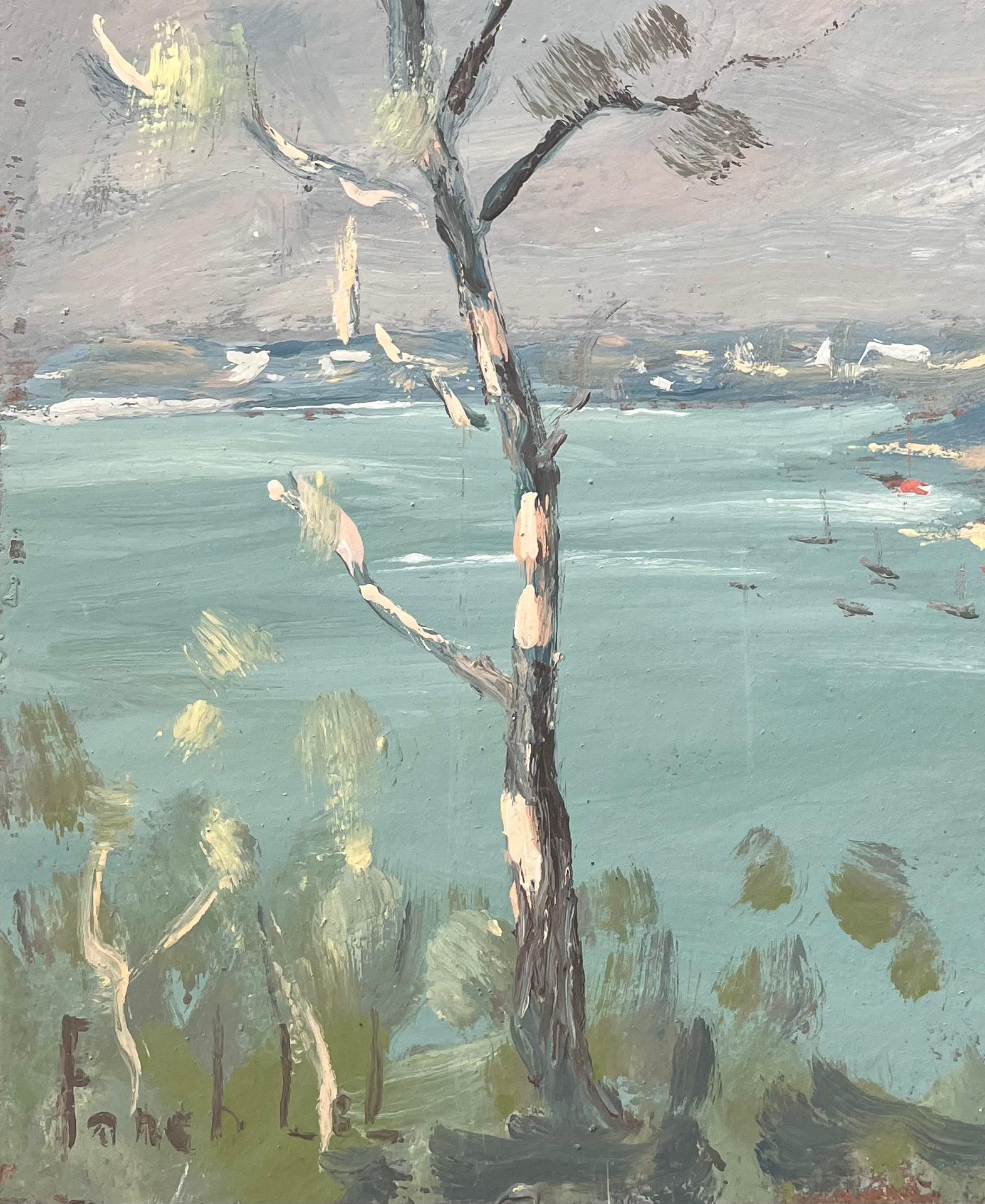 Titel: Französischer Impressionismus - Landschaft einer Townes am See mit Birken und Booten
Von Fanch Lel
Unterschrieben: Ja
Größe: 16,25 x 13 Zoll (Höhe x Breite)
Ölgemälde auf Karton, ungerahmt
Zustand: Das Gemälde ist in gutem Zustand mit