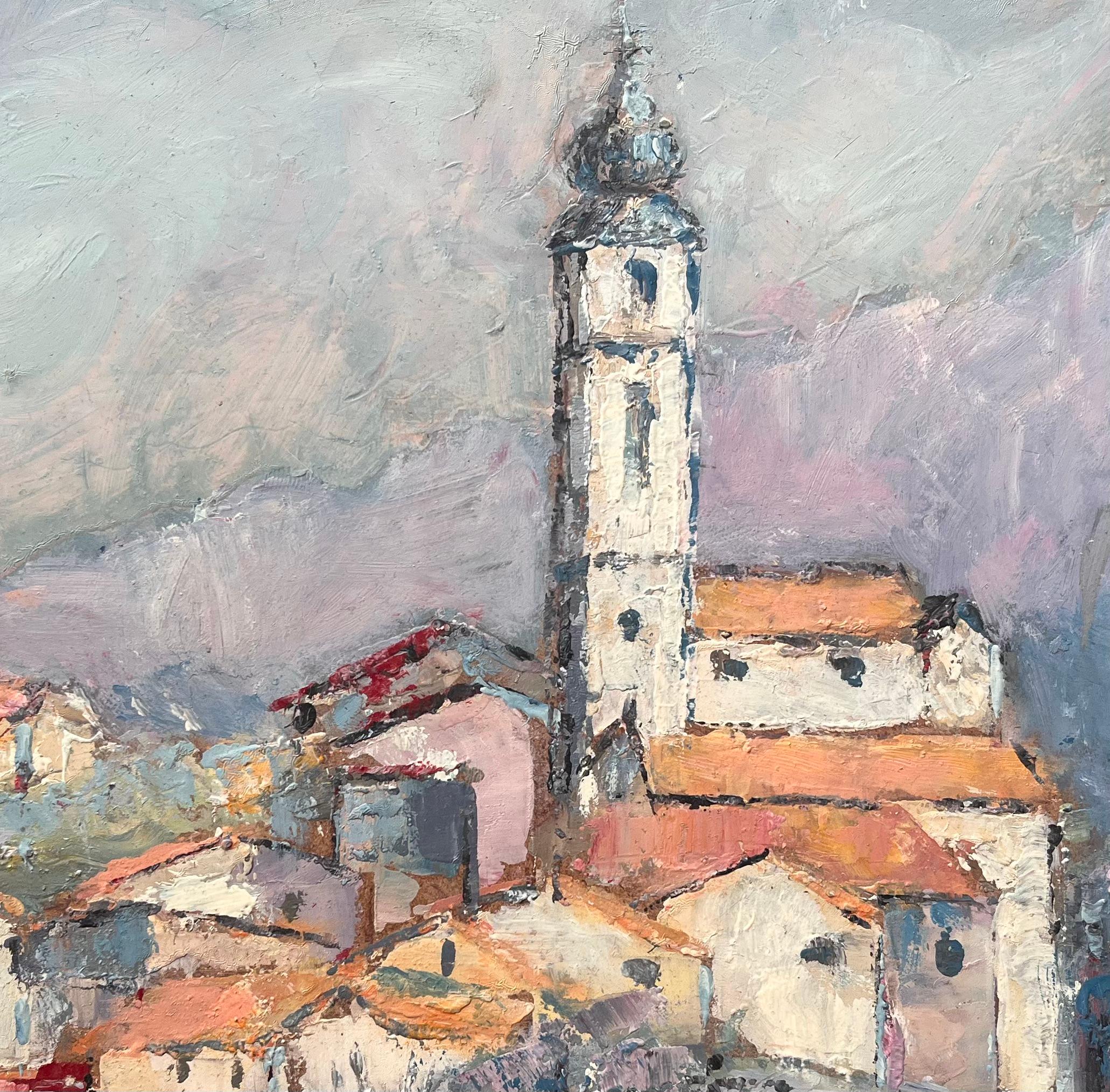 Französisch-impressionistisches Bergdorf mit Kirchturm und roten Ziegeldächern im Angebot 2