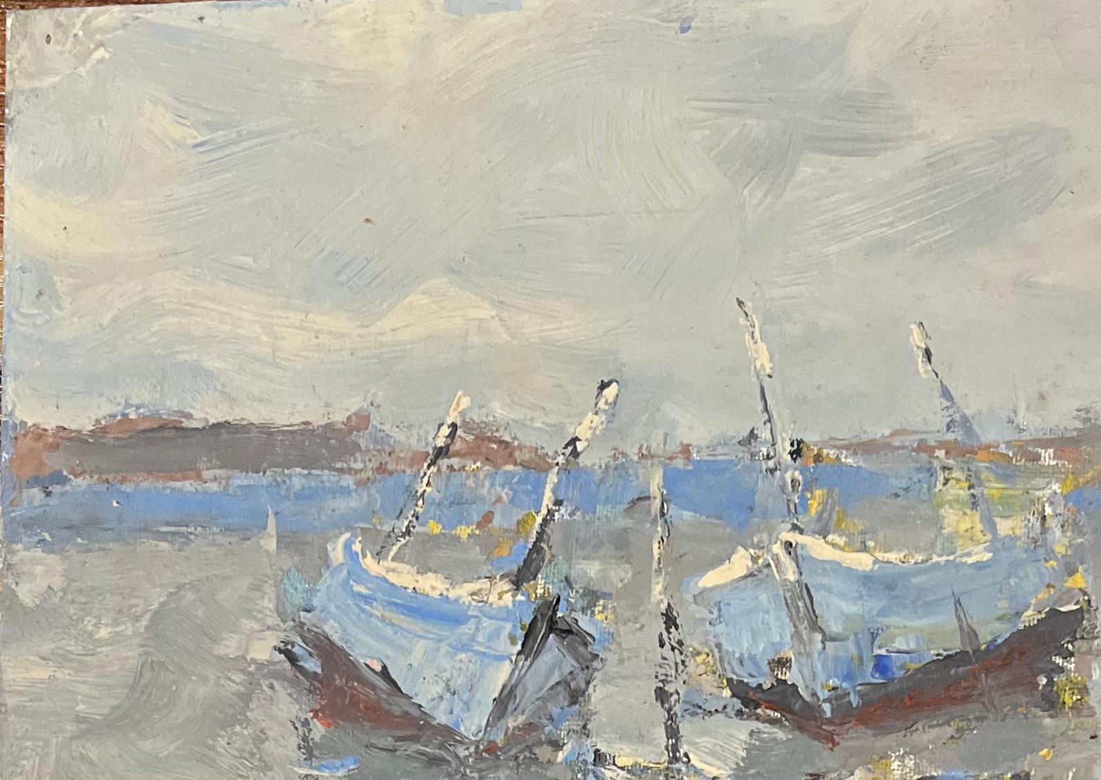 Título: Óleo impresionista francés de barcos amarrados en un puerto tranquilo
Por Fanch Lel (francés, 1930)
Tamaño: 7,5 x 9,5 pulgadas (alto x ancho)
Firmado: Sí
Óleo sobre tabla, sin enmarcar
Estado de conservación: El cuadro está en buen estado,