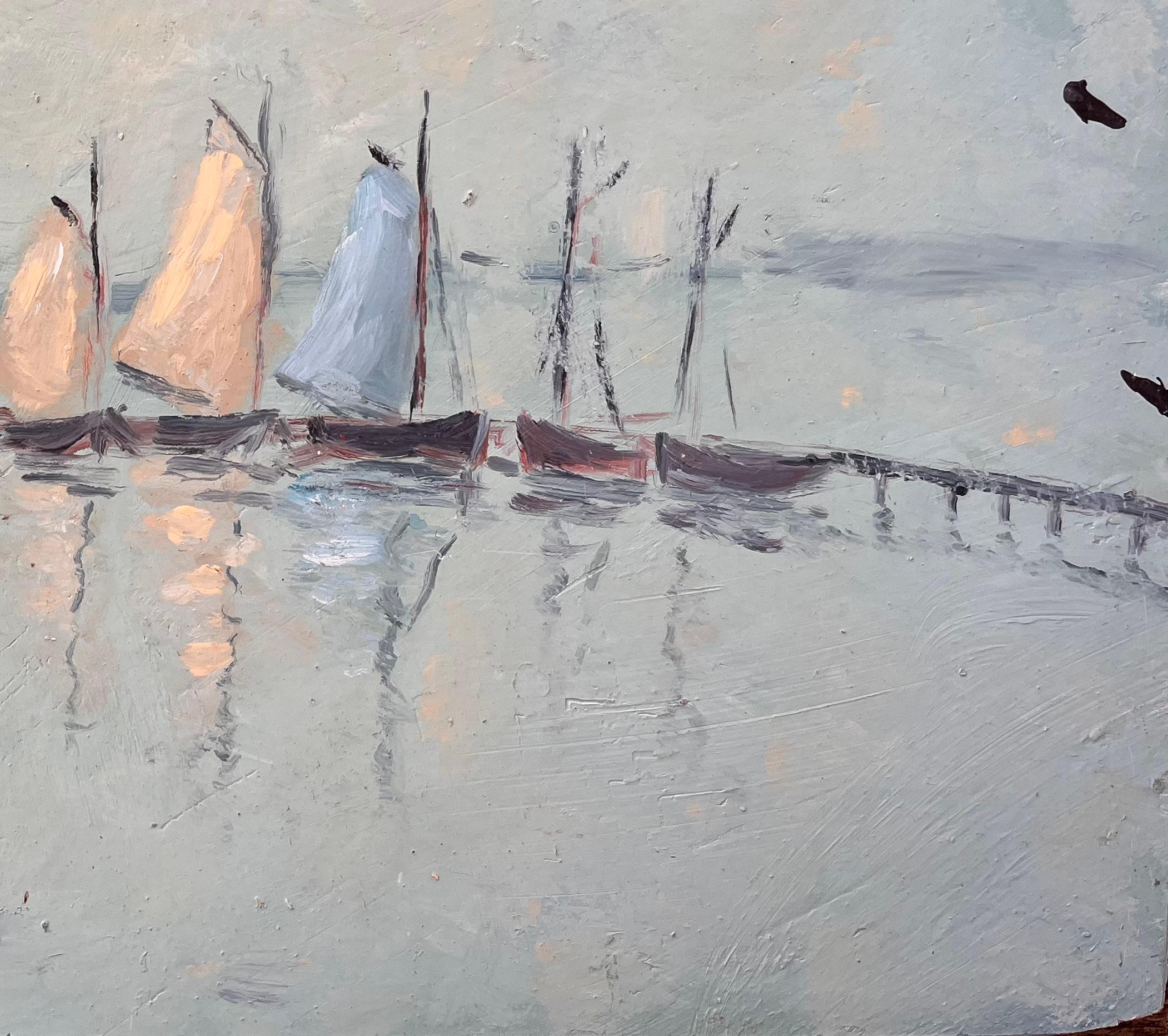 Paesaggio marino francese dipinto a olio con barche a vela tradizionali ormeggiate in acque calme - Painting Impressionismo di Fanch Lel