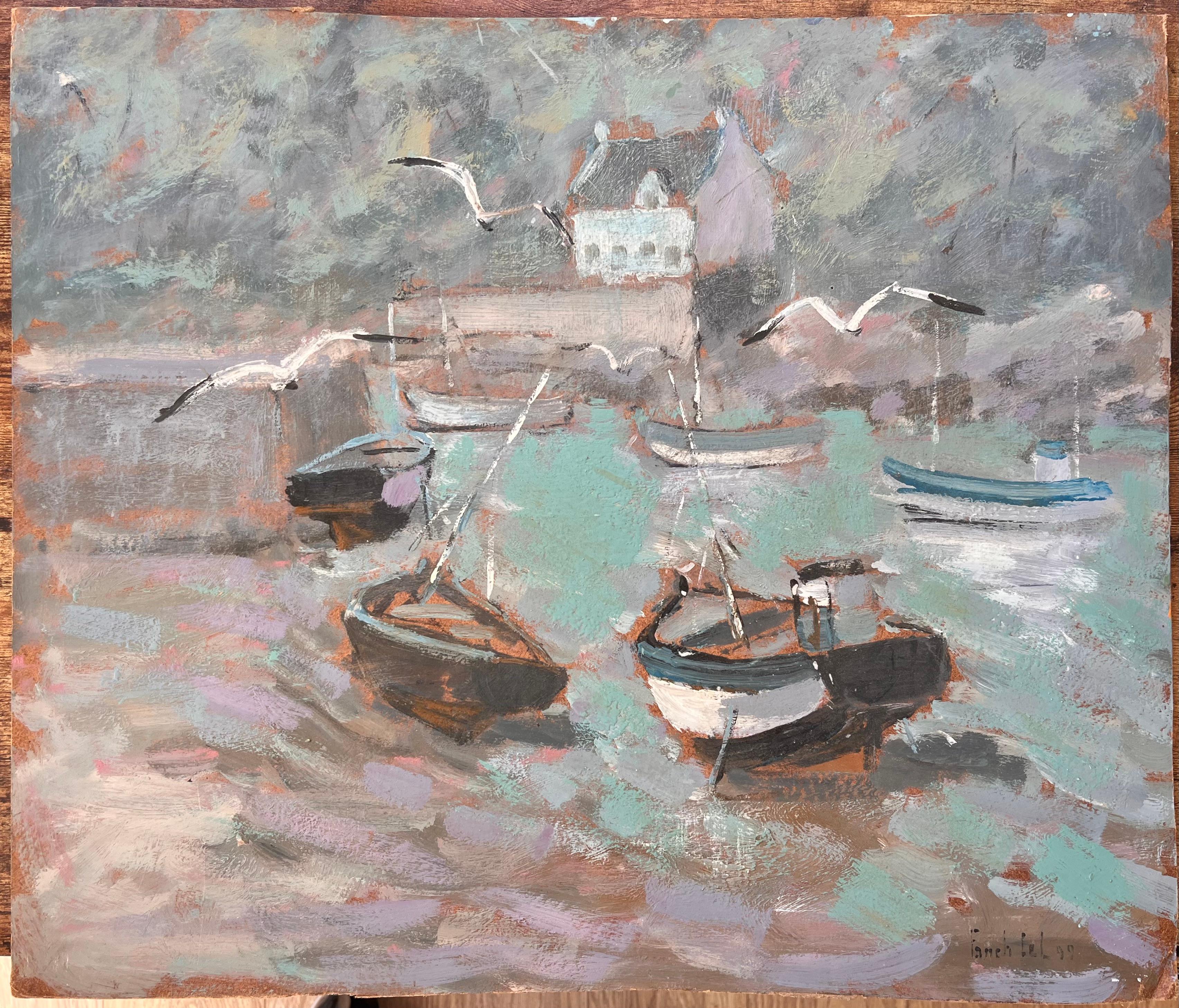 Impressionistische Boote am Meer mit Gulls und Misty Coastal Village – Painting von Fanch Lel