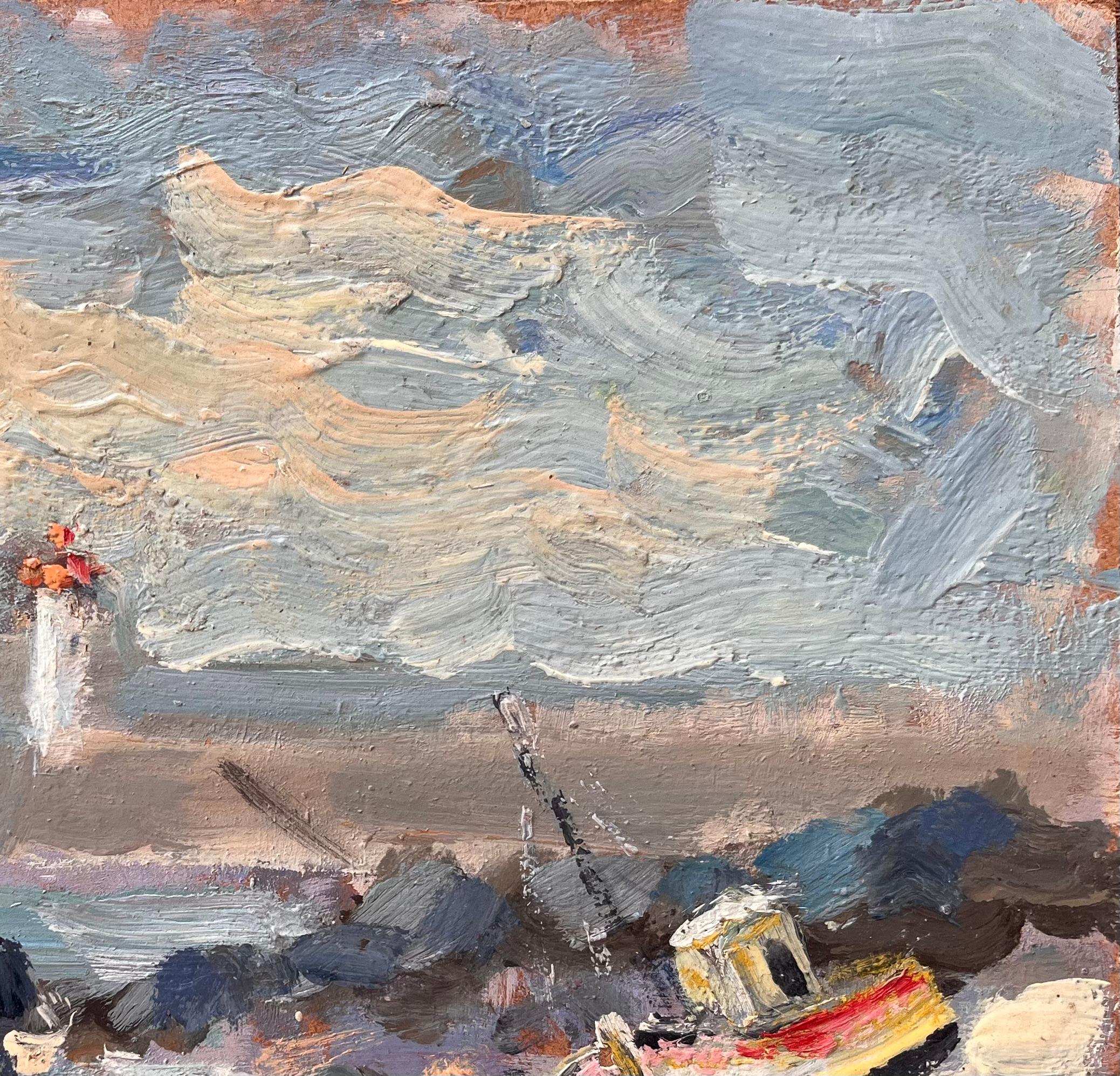 Impressionistische Küsten-Fischenszene mit Leuchtturm und Strandboot in Erquy, Impressionistischer Stil im Angebot 1