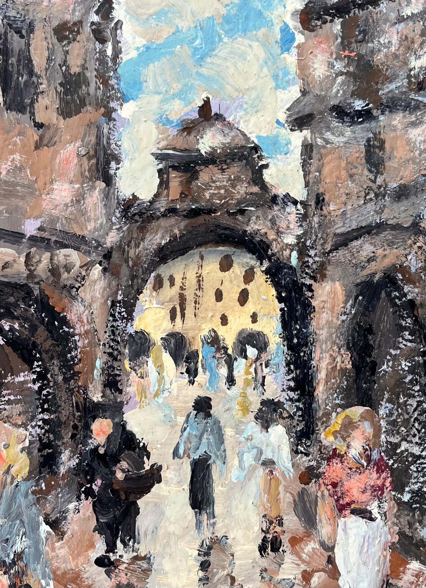 Scène de rue de marché impressionniste avec des personnages et des arcs dans une ville historique en vente 2