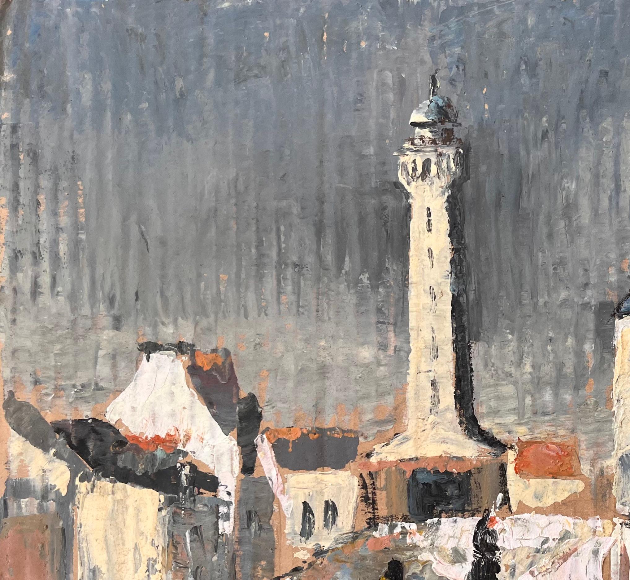 Titel: Impressionistisches Gemälde einer französischen Dorfstraße mit Leuchtturm und Figuren
Von Fanch Lel
Unterschrieben: Ja
Größe: 13 x 16,25 Zoll (Höhe x Breite)
Ölgemälde auf Karton, ungerahmt
Zustand: Das Gemälde ist in gutem Zustand mit