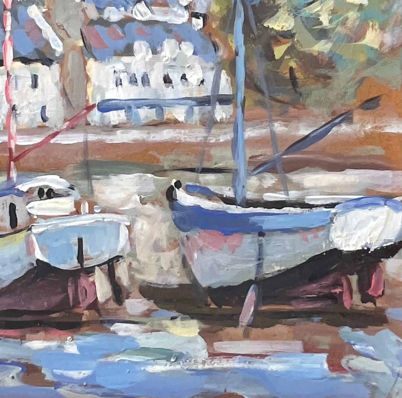 Low Tide Boote und Breton Houses in La Foret Fouesnant Küstenszene (Grau), Landscape Painting, von Fanch Lel