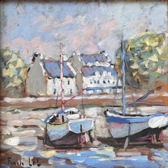 Low Tide Boote und Breton Houses in La Foret Fouesnant Küstenszene