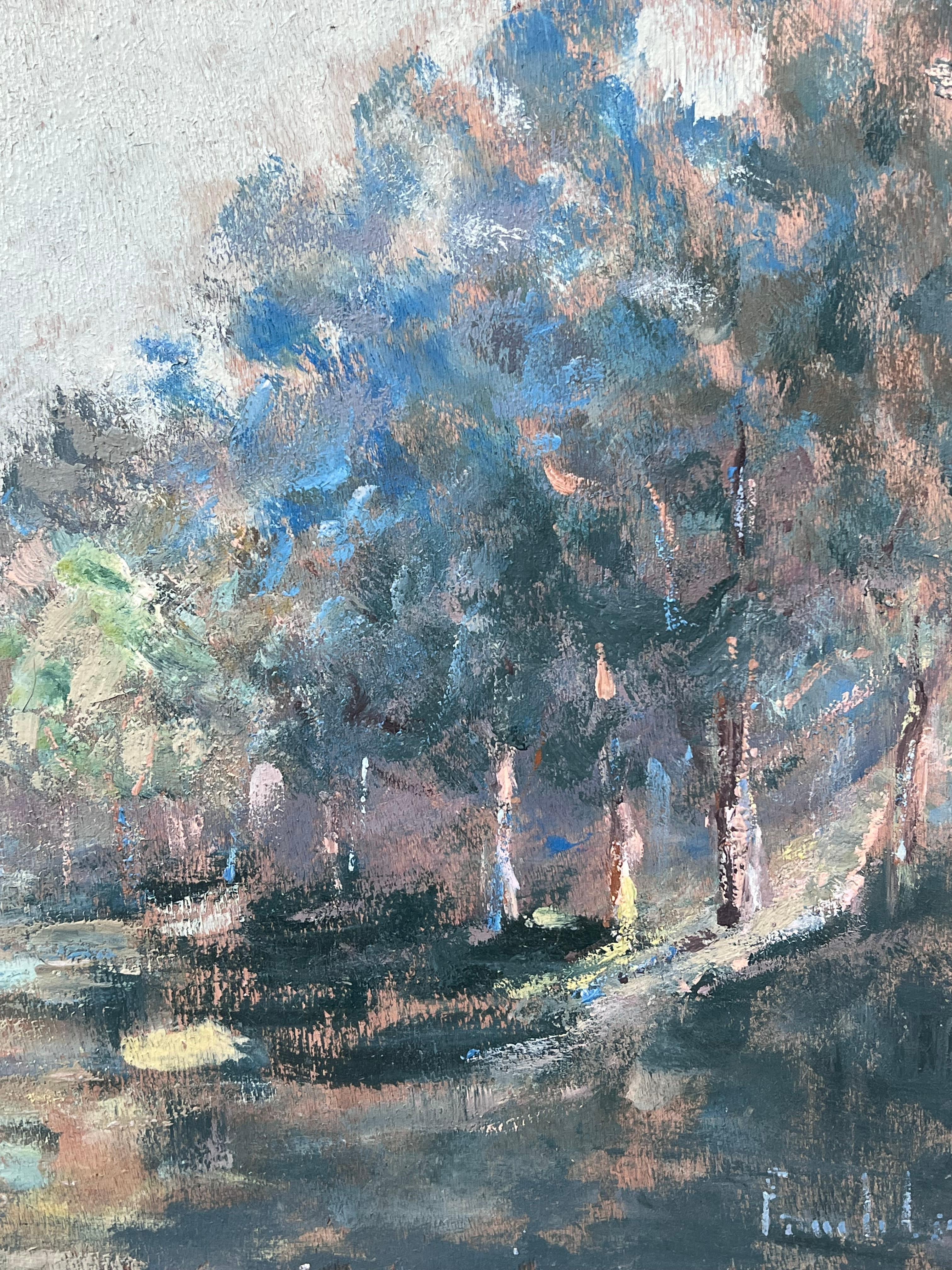 Zwei Damen mit Sonnenhüten schlendern durch die Waldlandschaft Ölgemälde im Angebot 1