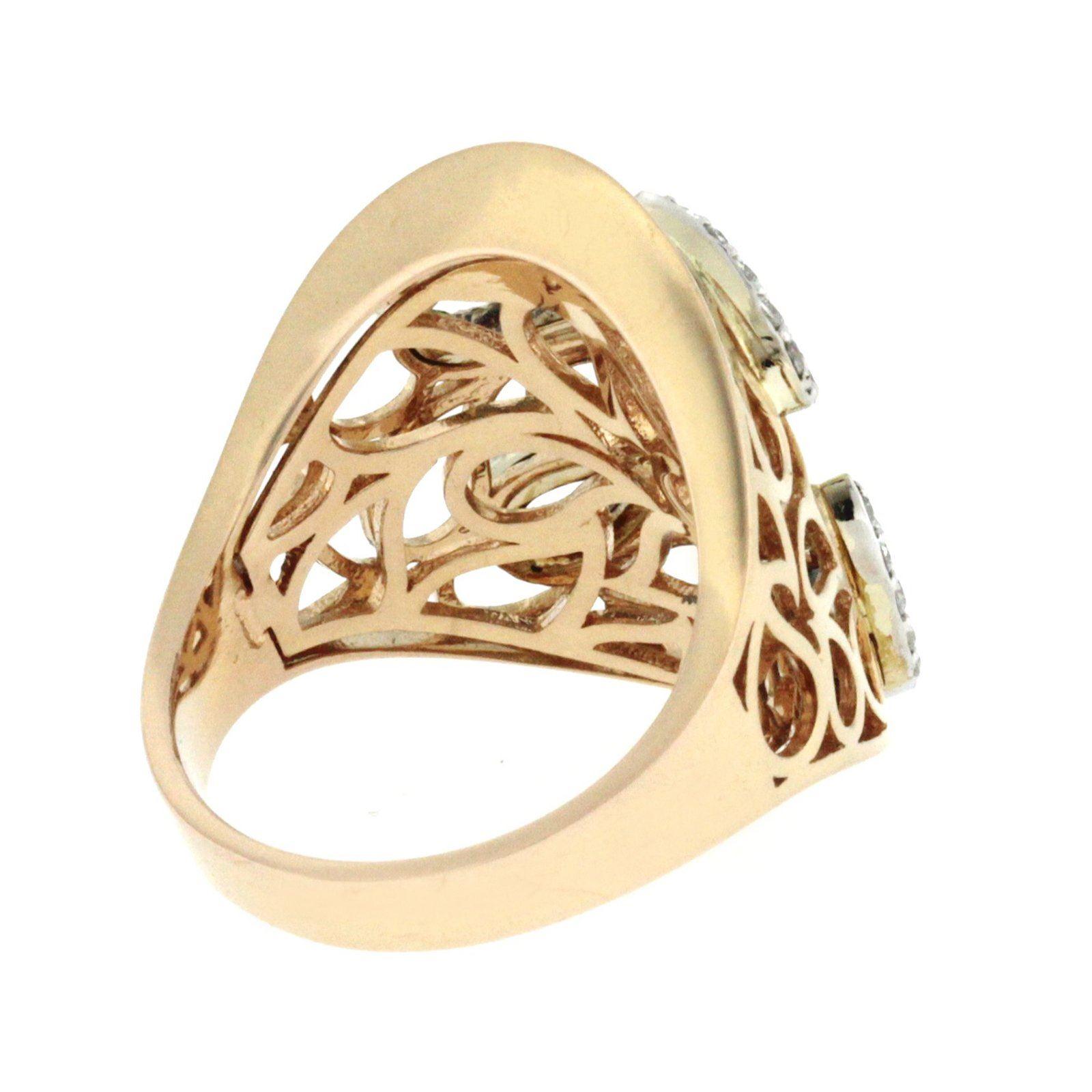 Women's Fancy 0.75 Carat Diamonds in 18 Karat Rose Gold Teardrop Band Ring For Sale