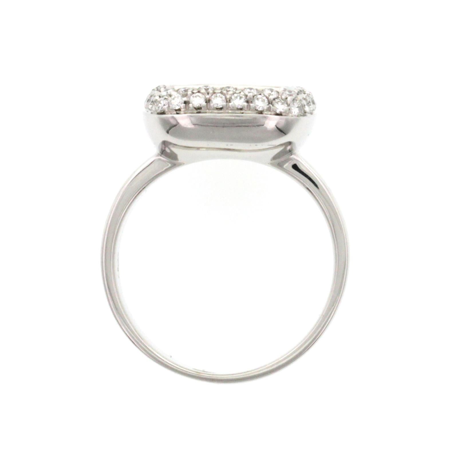 Fancy 0.90 Carat Pink Sapphire and 0.84 Carat Diamonds 18 Karat Gold Band Ring For Sale 2