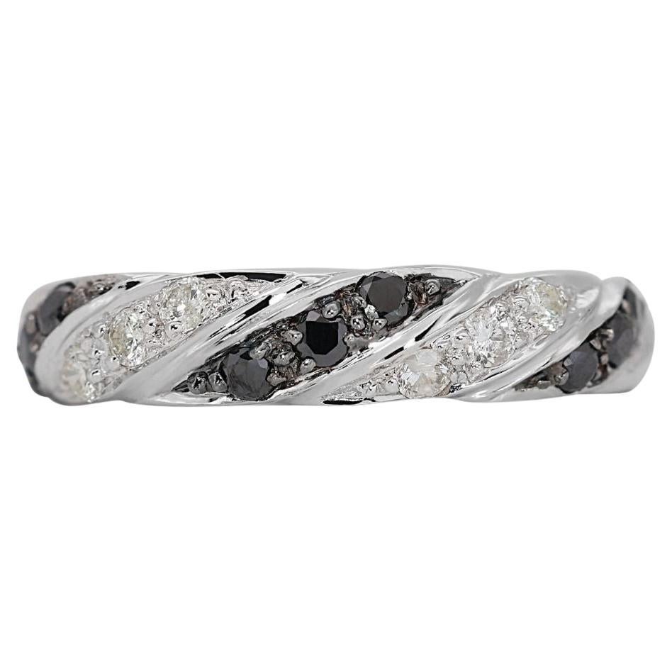 Fancy 18K White Gold Diamond Ring with 0.36ct Natural Diamond For Sale