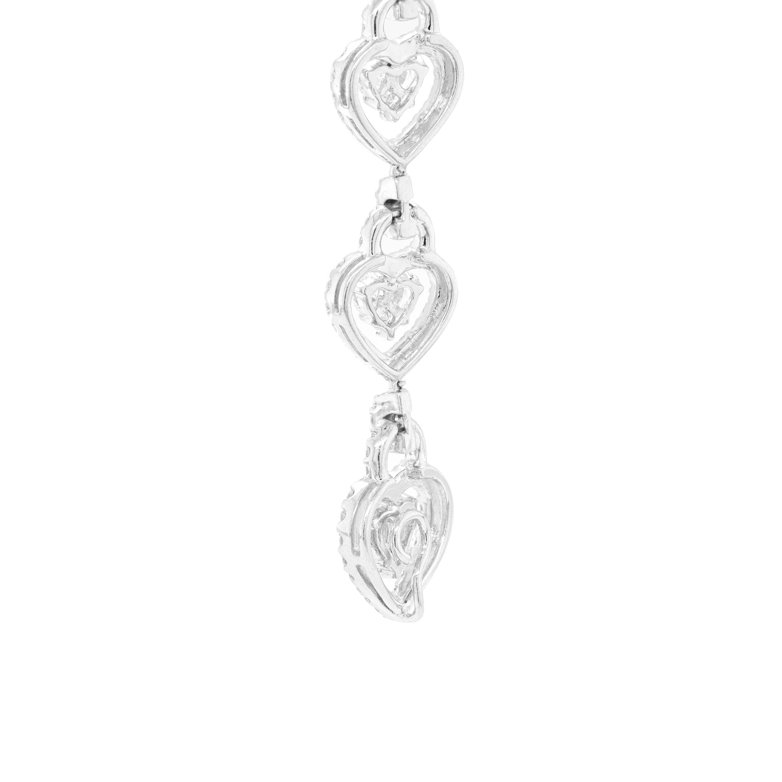 Modern Fancy 8.38 Carat Diamond Heart Drop 18 Carat White Gold Necklace For Sale