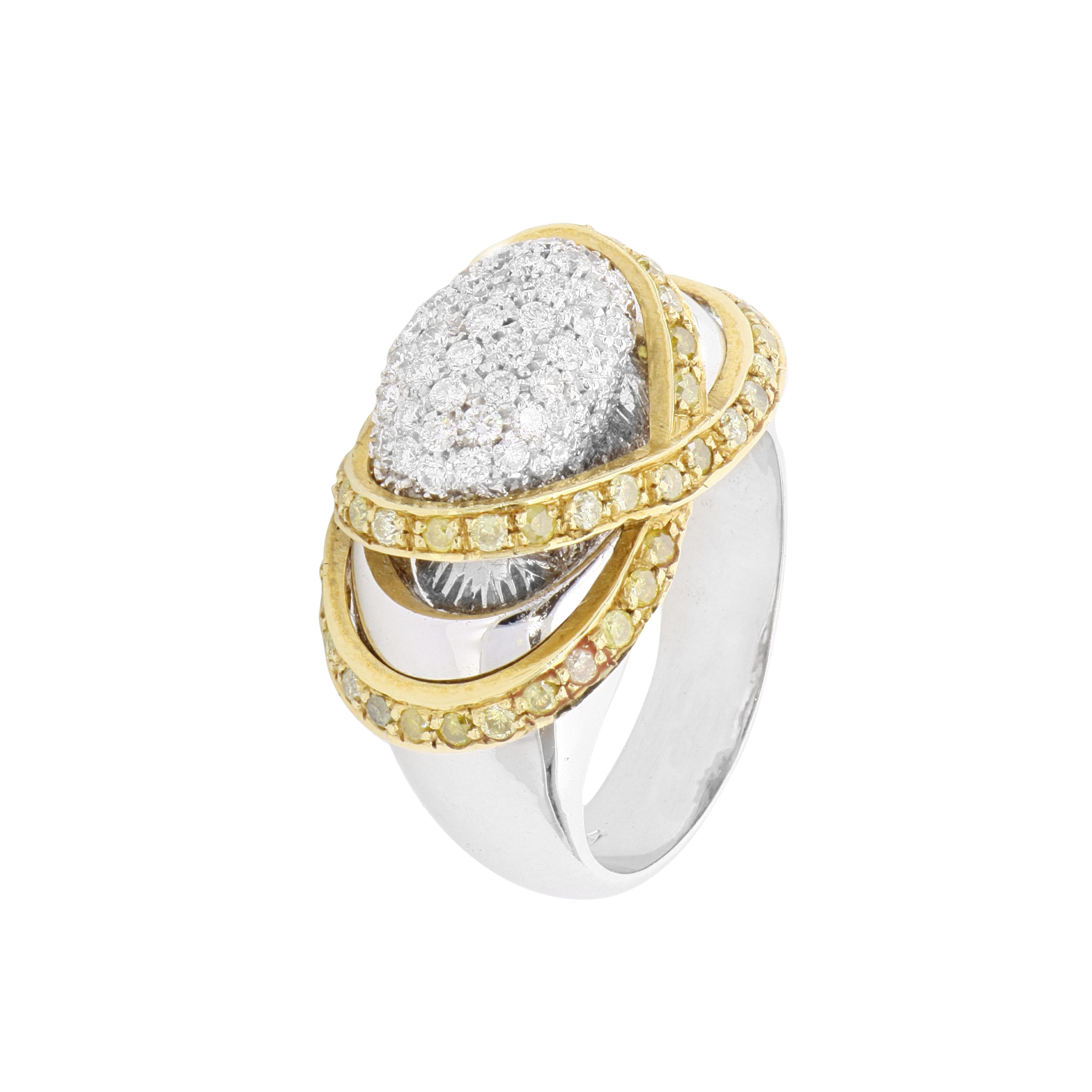 For Sale:  Fancy and colorless diamonds pavè engagement wedding ring 2