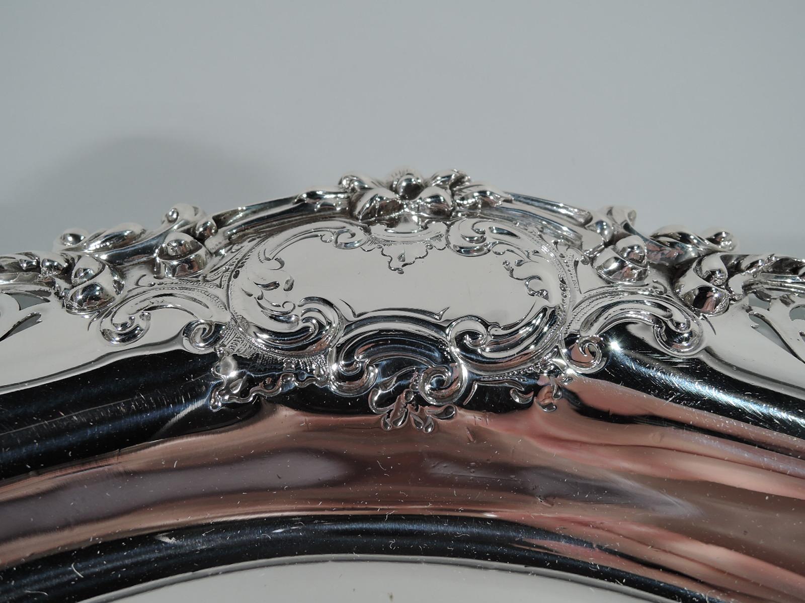 Fancy Antique American Sterling Silver Serving Dish by Howard & Co In Excellent Condition In New York, NY
