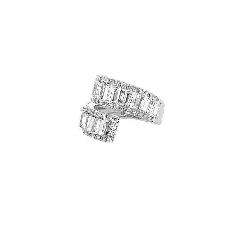 Women's Fancy Baguette Diamond Ring 3.15 CT in 18K White Gold For Sale