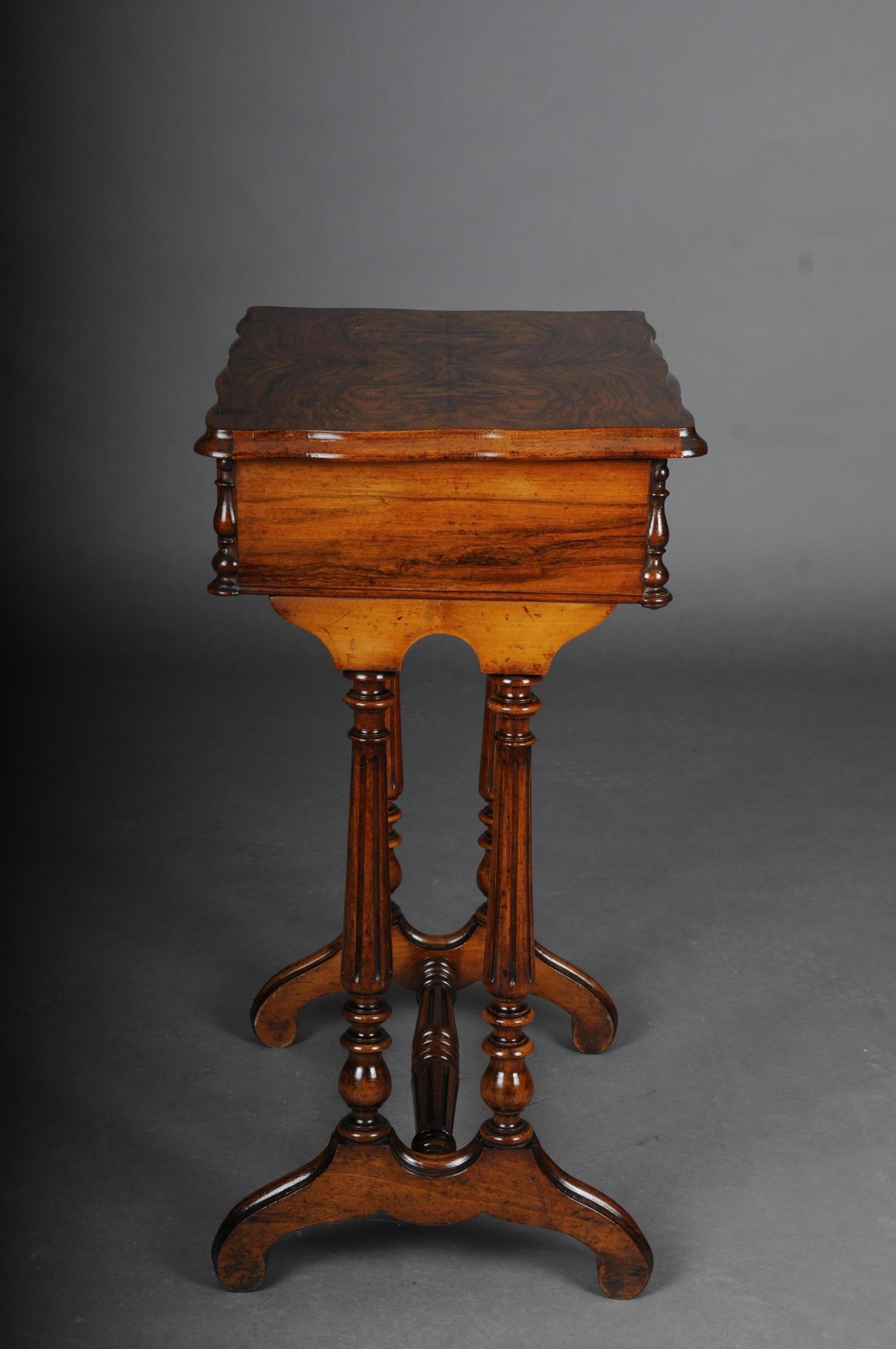 Fancy Biedermeier Sewing Table / Side Table circa 1850 Walnut For Sale 1