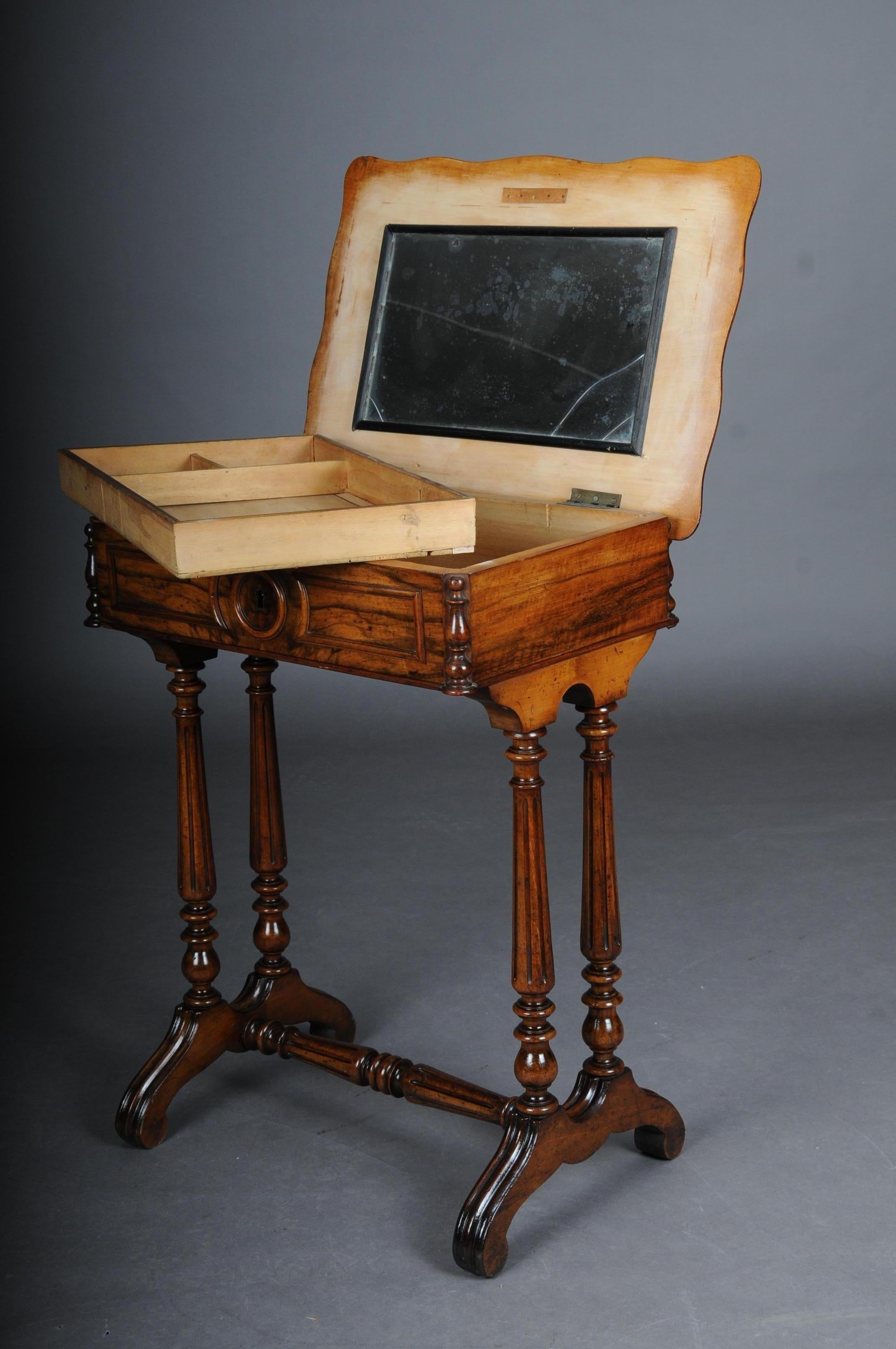 Fancy Biedermeier Sewing Table / Side Table circa 1850 Walnut For Sale 4