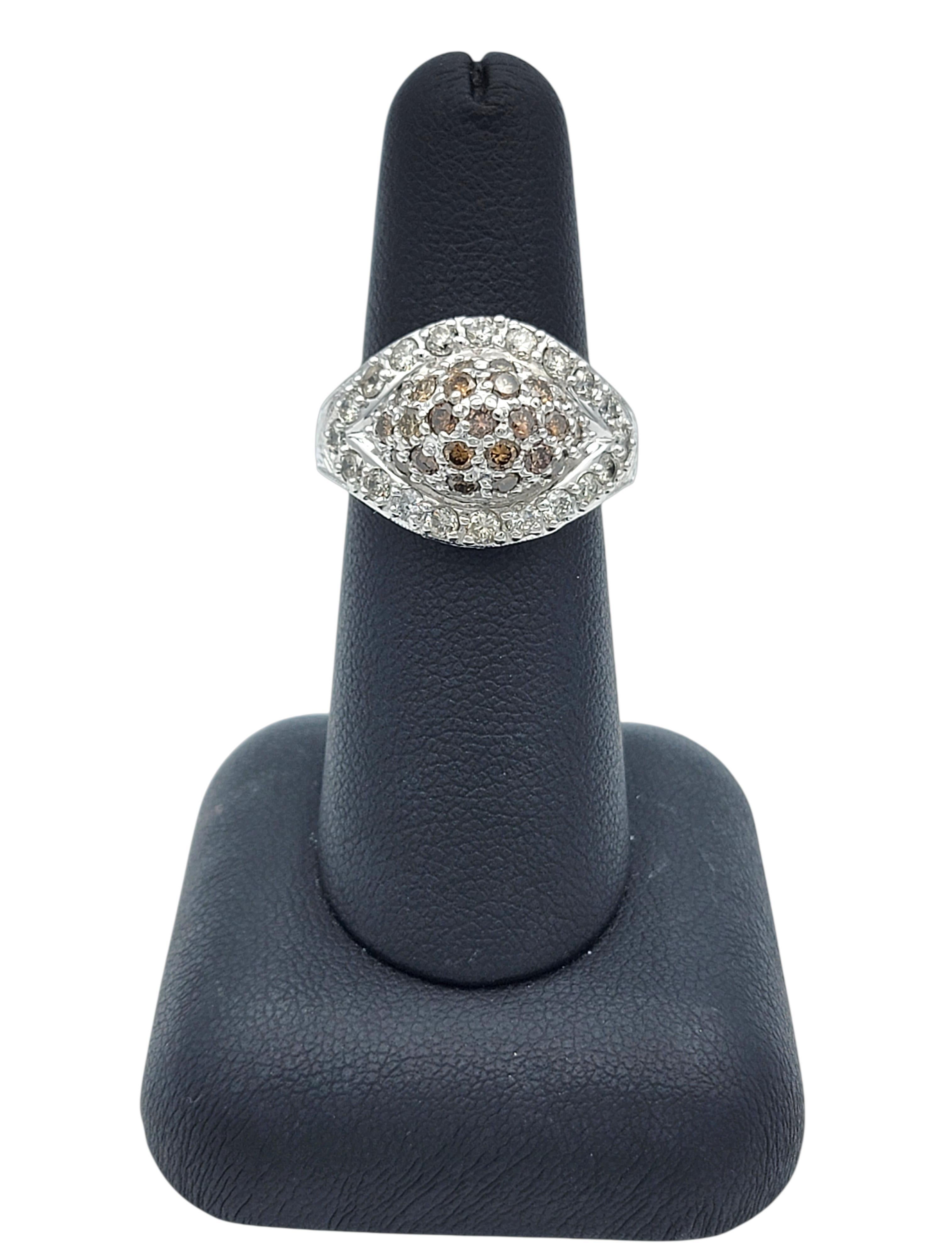 Fancy Brown and White Diamond Graduated Dome Ring in 14 Karat White Gold in vendita 2