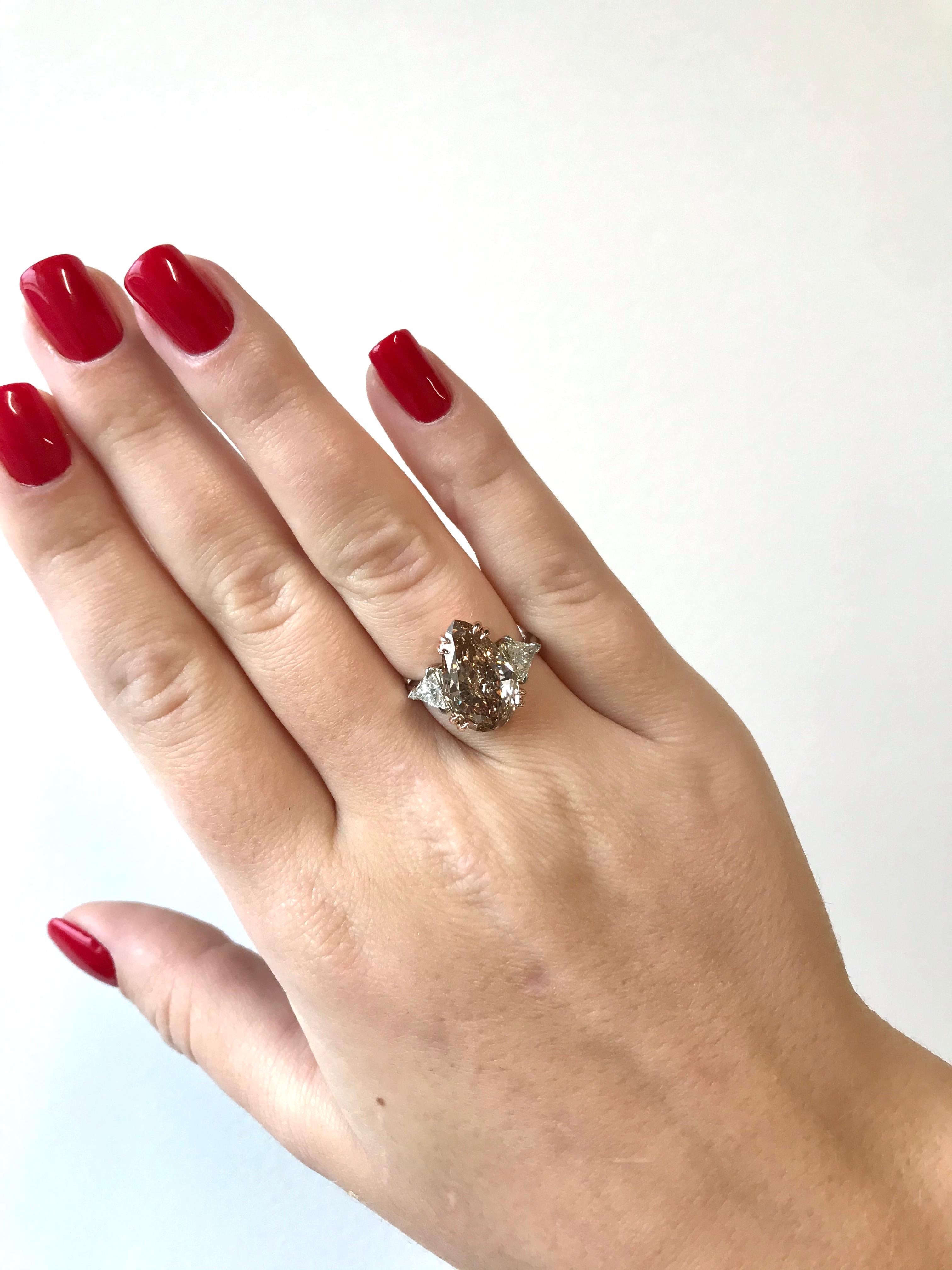 Women's Fancy Color 4.37 Pear Shape Cut Diamond Platinum Ring