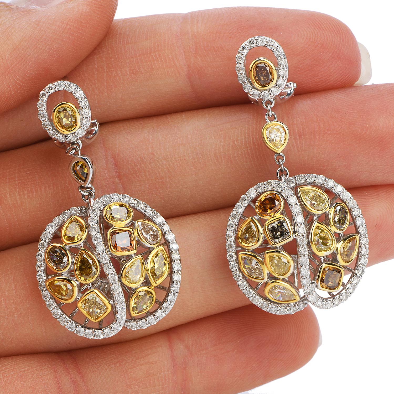 5.10 carats Fancy Color Diamond Dangel Drop Gold Earrings In Excellent Condition In Miami, FL