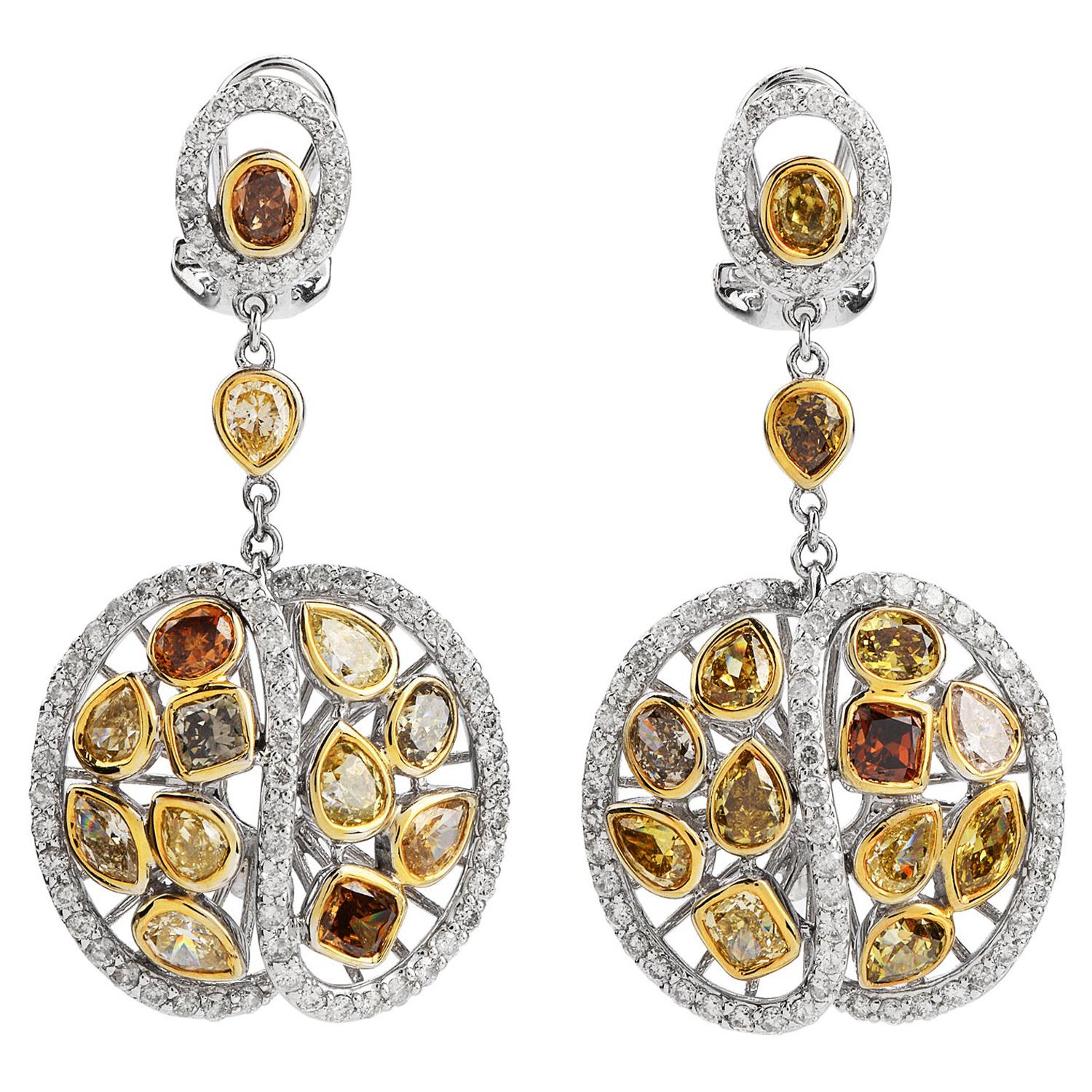 5.10 carats Fancy Color Diamond Dangel Drop Gold Earrings