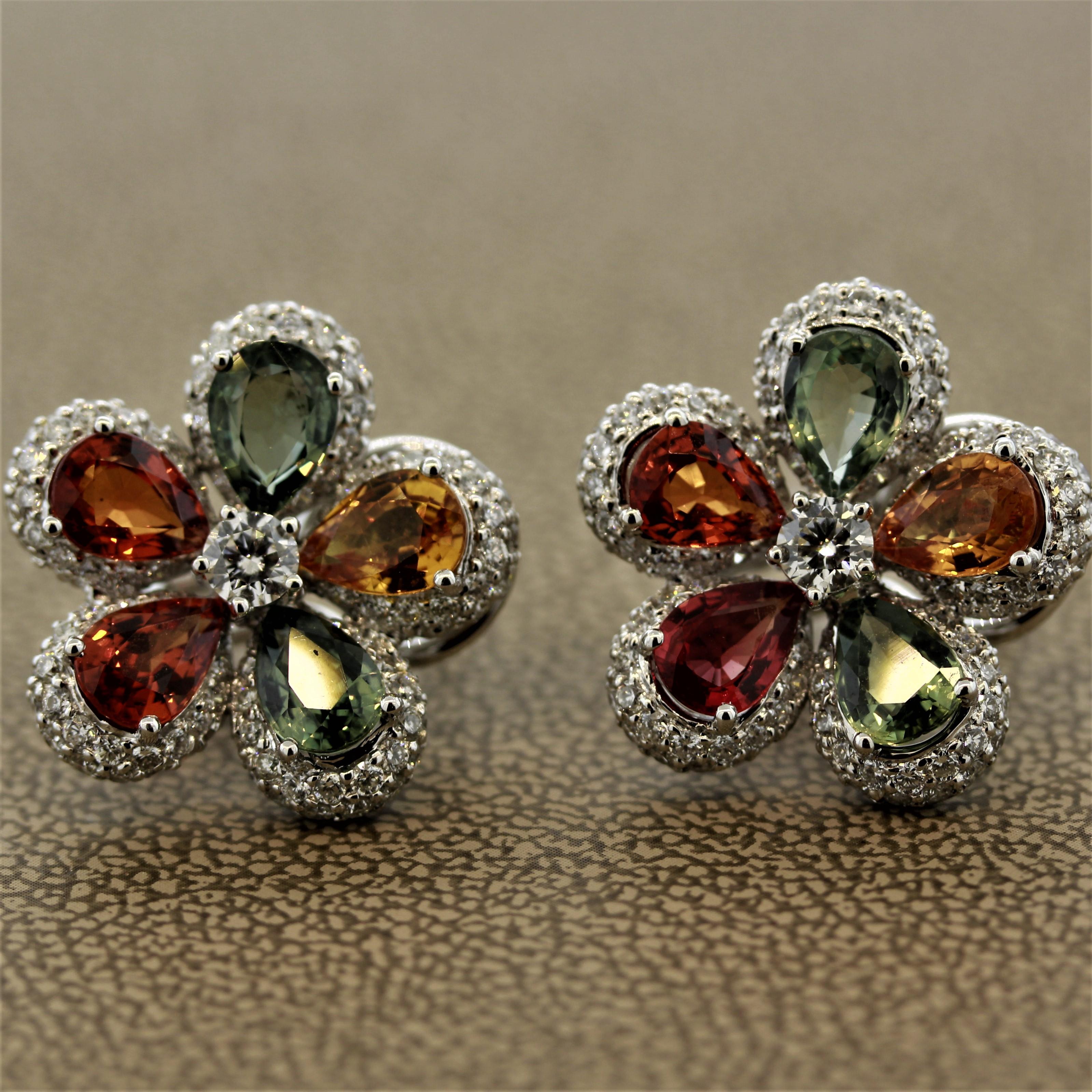Fancy Color Sapphire Diamond Gold Flower Earrings In New Condition In Beverly Hills, CA