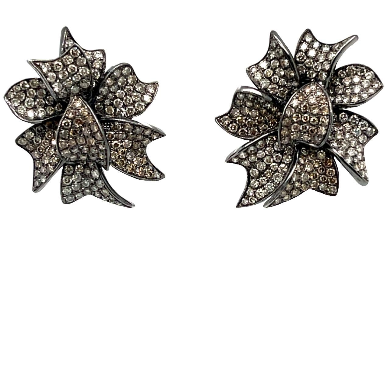 Women's or Men's Fancy colored Diamond Flower Earrings in 18KWB Gold For Sale