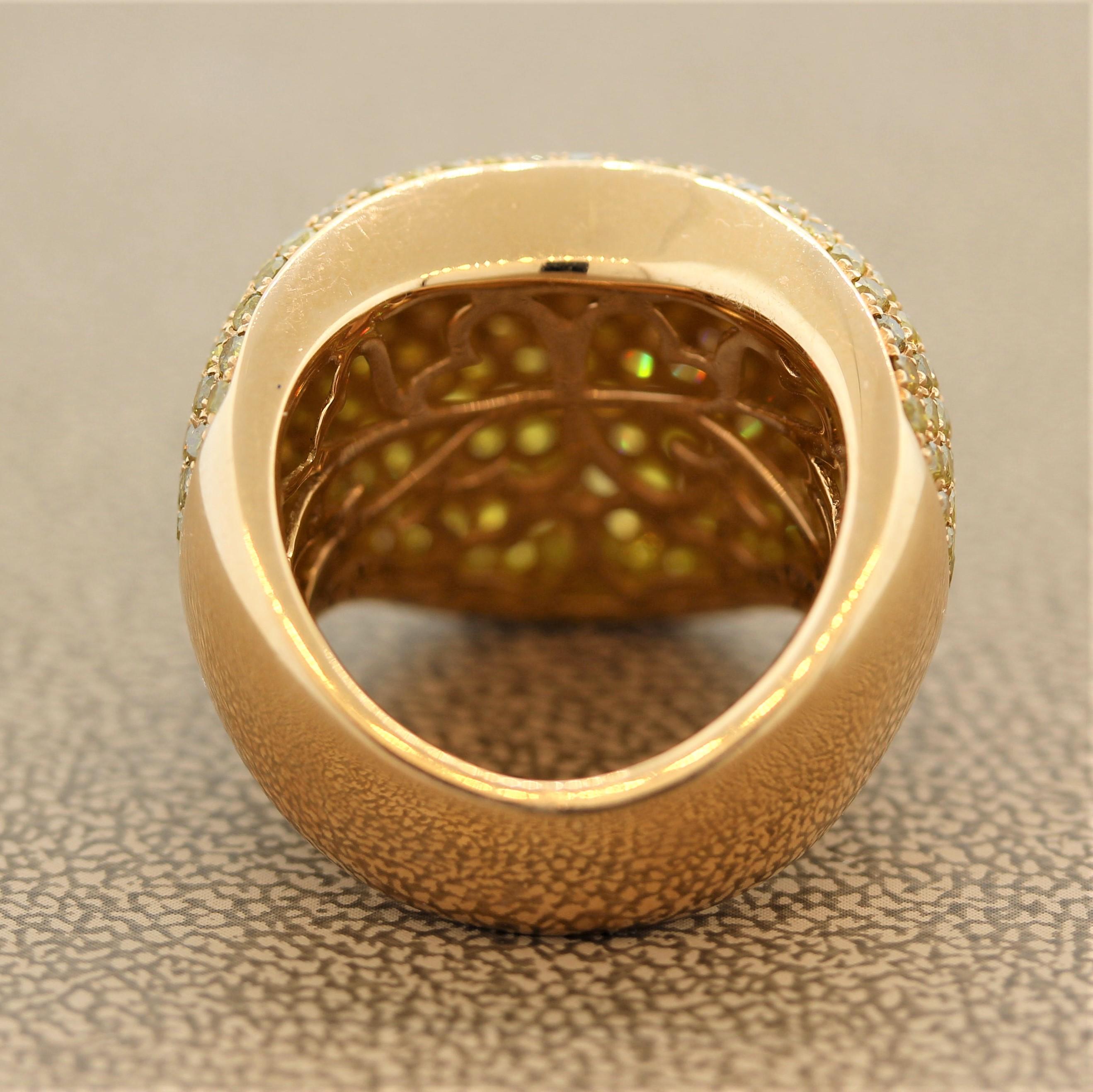 Women's Fancy Colored Diamond Gold Cocktail Ring For Sale