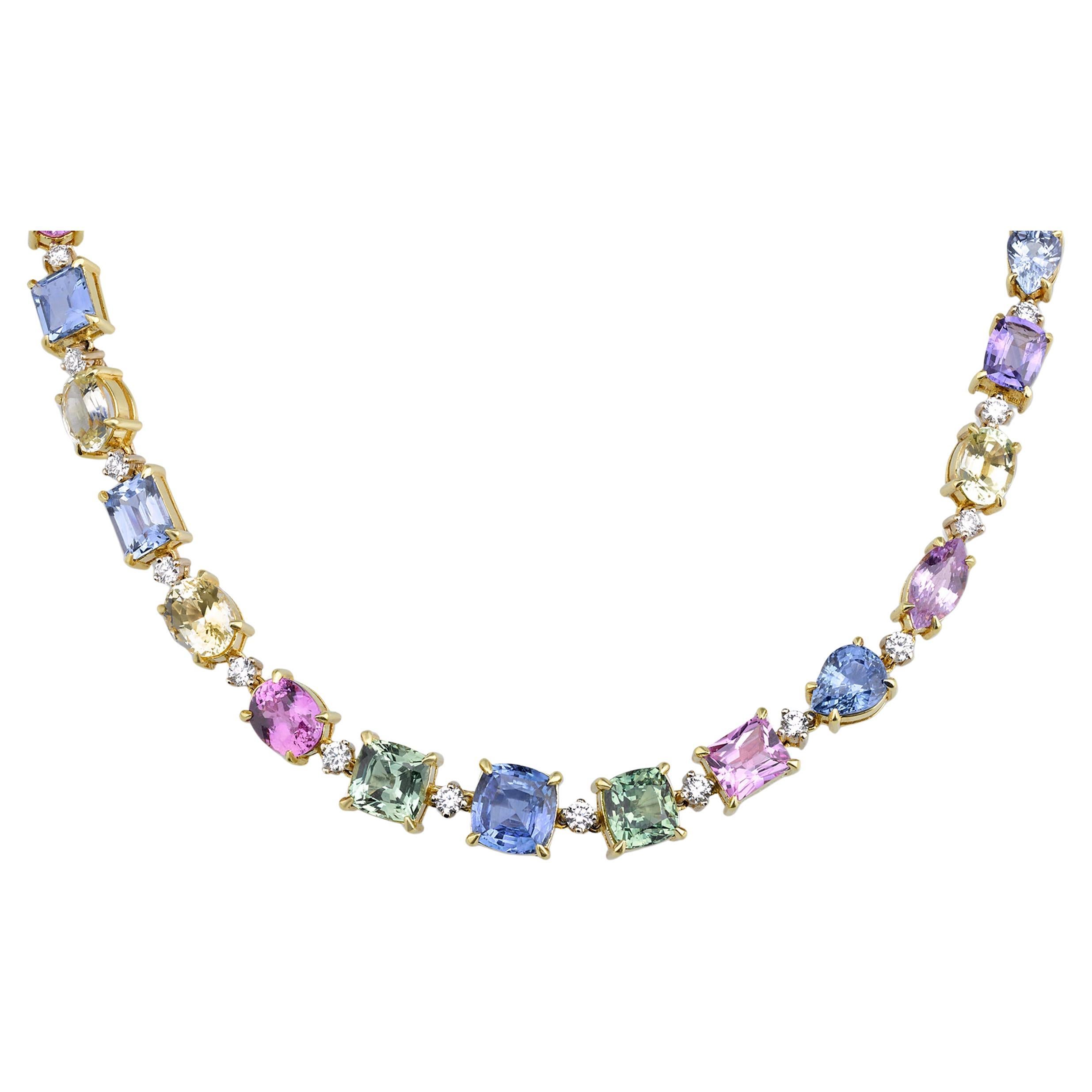 Collier de saphirs colorés, 57,39 carats