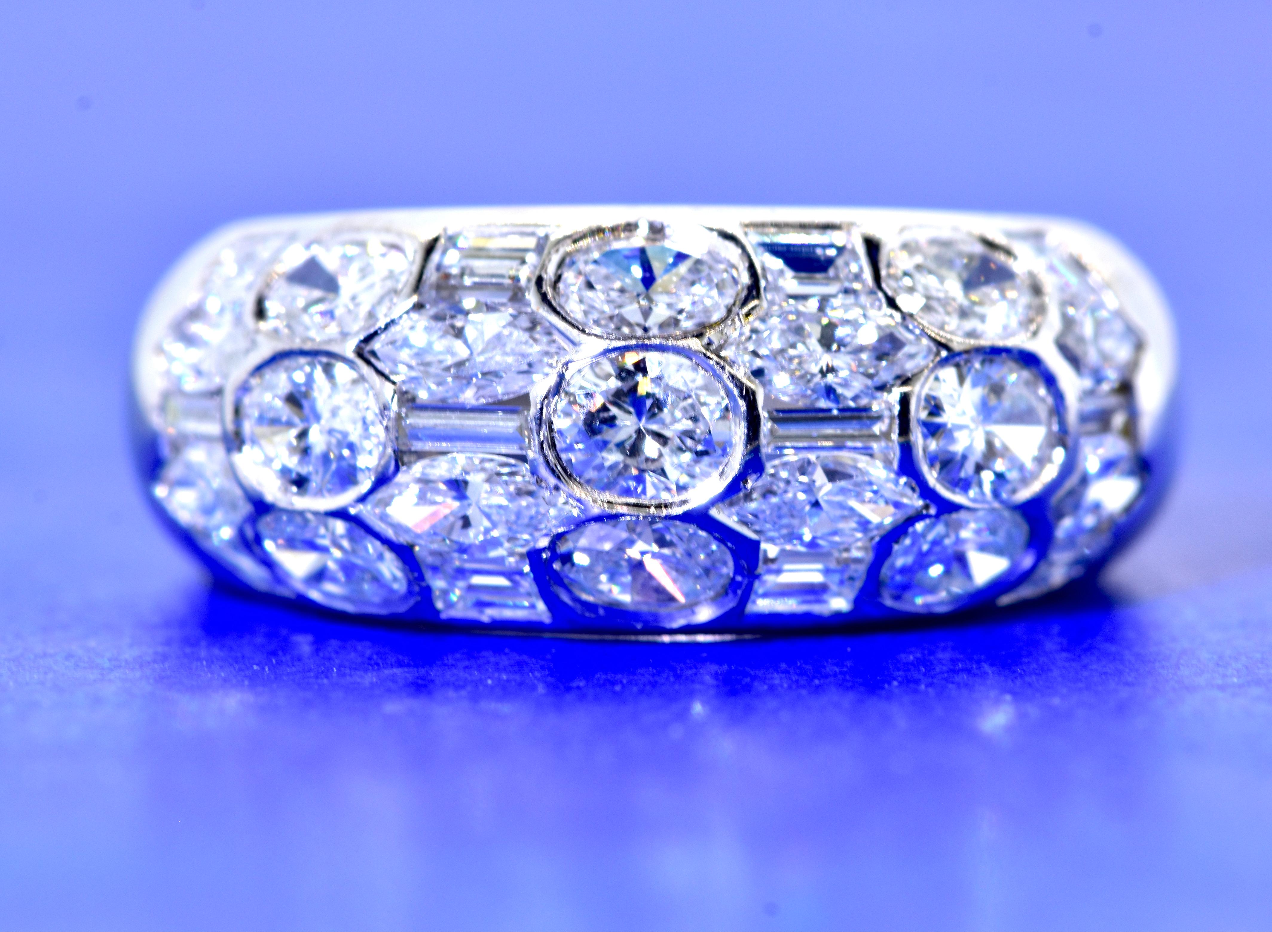 Fancy Cut Diamond with 2.50 cts. of fine white stones set in 18K White Gold Ring In Excellent Condition In Aspen, CO