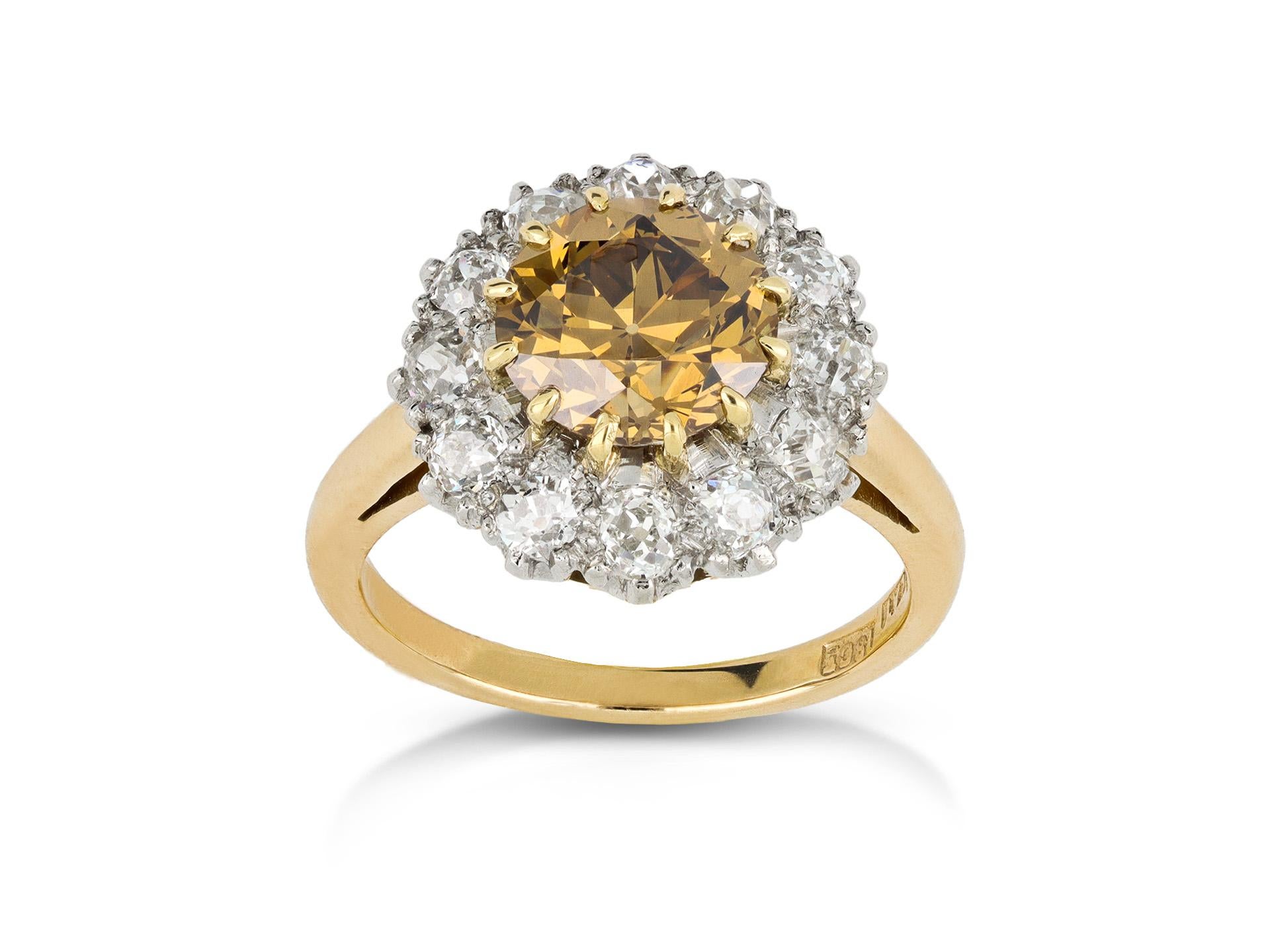 Ausgefallener, tiefbraungelber Diamantring, englisch, um 1910. (Edwardian) im Angebot
