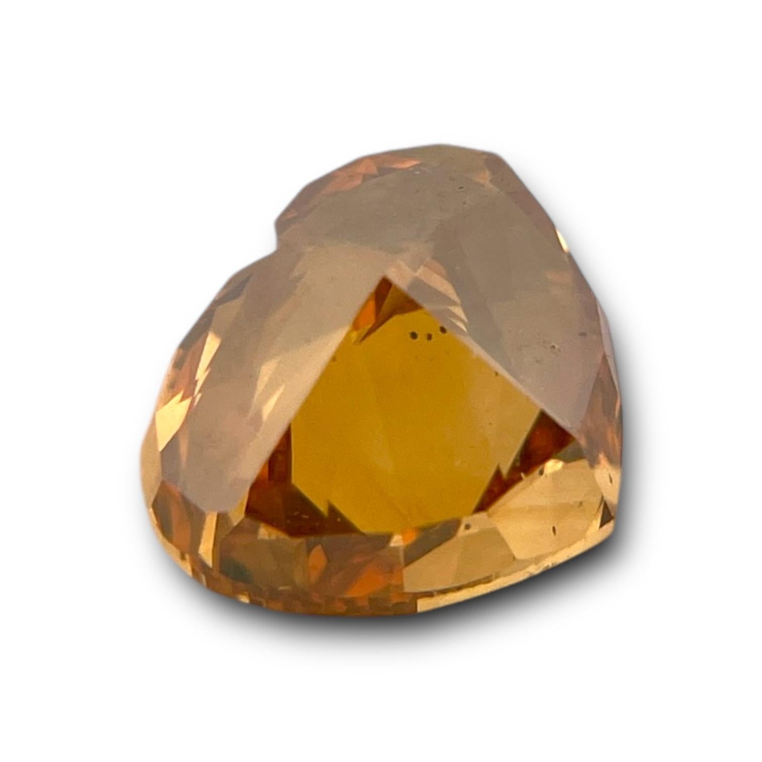 Moderne Diamant naturel de 2,02 carats certifié GIA, de couleur orange-jauneâtre foncé fantaisie en vente