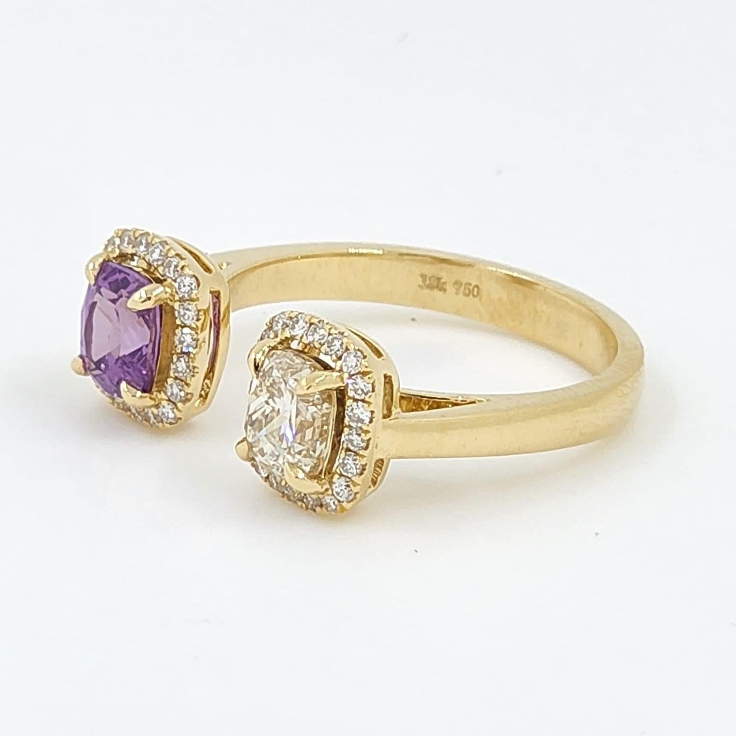 Fancy Diamond 0.70Ct Fancy Sapphire Toi et Moi Ring in 18 Karat Yellow Gold In New Condition For Sale In Hong Kong, HK