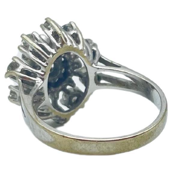fancy diamond 0.99ct cluster ring 14k whitegold In Good Condition For Sale In Berlin, BE