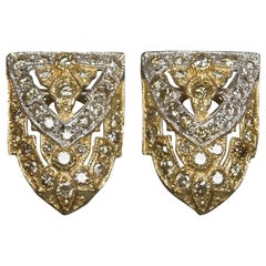Boucles d'oreilles cathédrales en forme de bouclier en or 14 carats avec diamants fantaisie