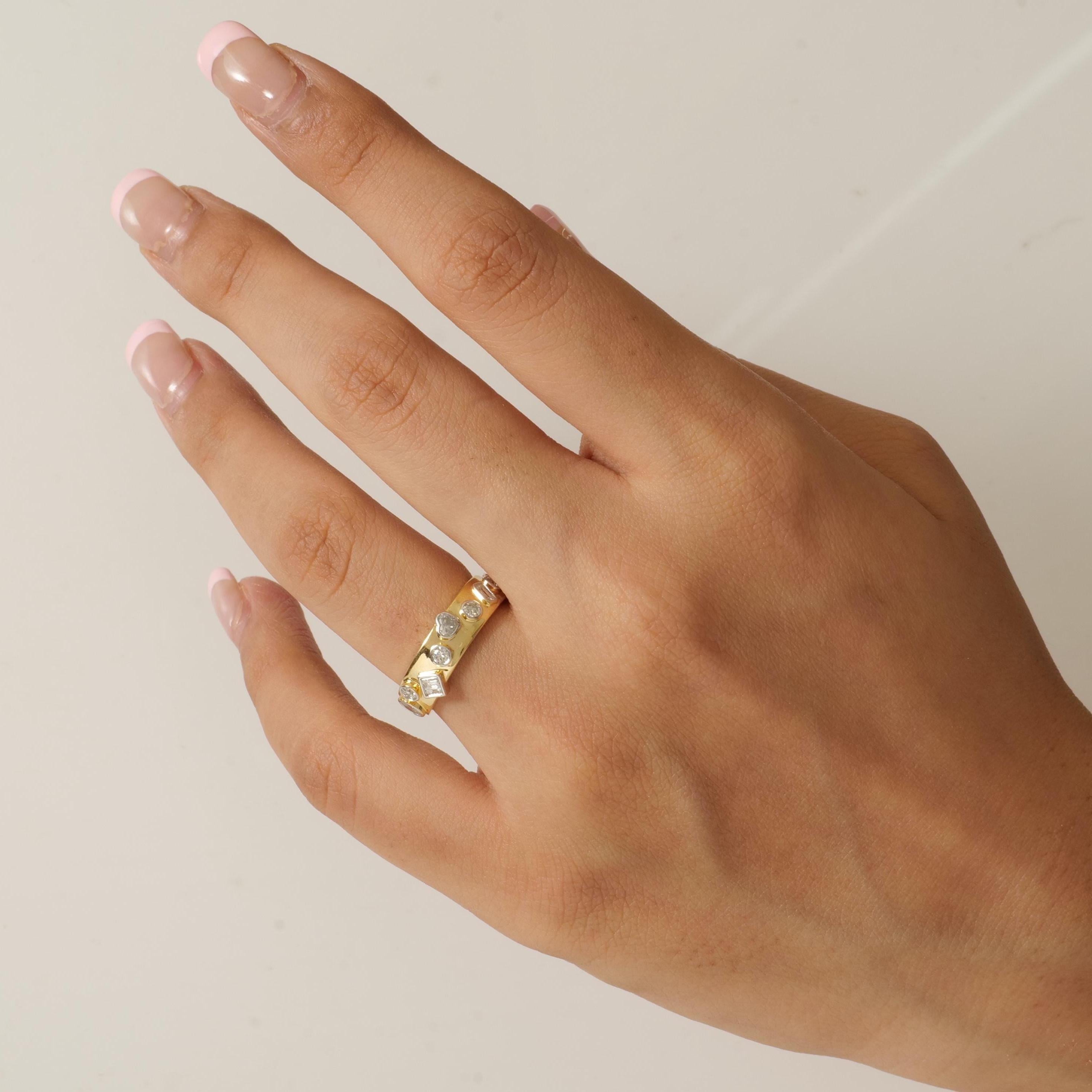 Art Déco Anello Fancy Diamond Eternity Stackable Band in oro massiccio 14k (certificato) in vendita
