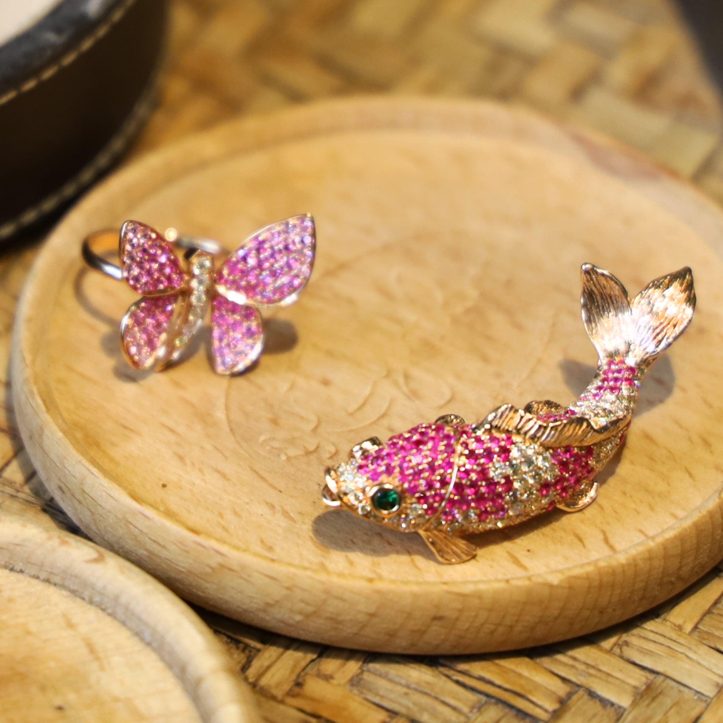Modern 18K Rose Gold Fancy Diamond & Ruby Fish Brooch For Sale