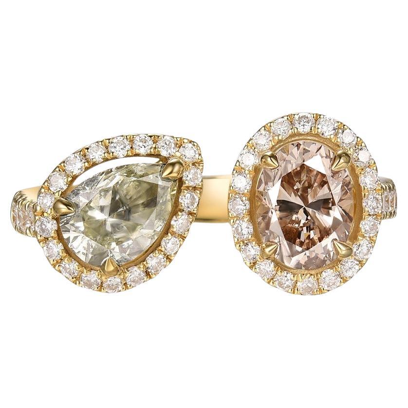 1.65Ct Fancy Diamond Toi Et Moi Ring in 18 Karat Yellow Gold For Sale
