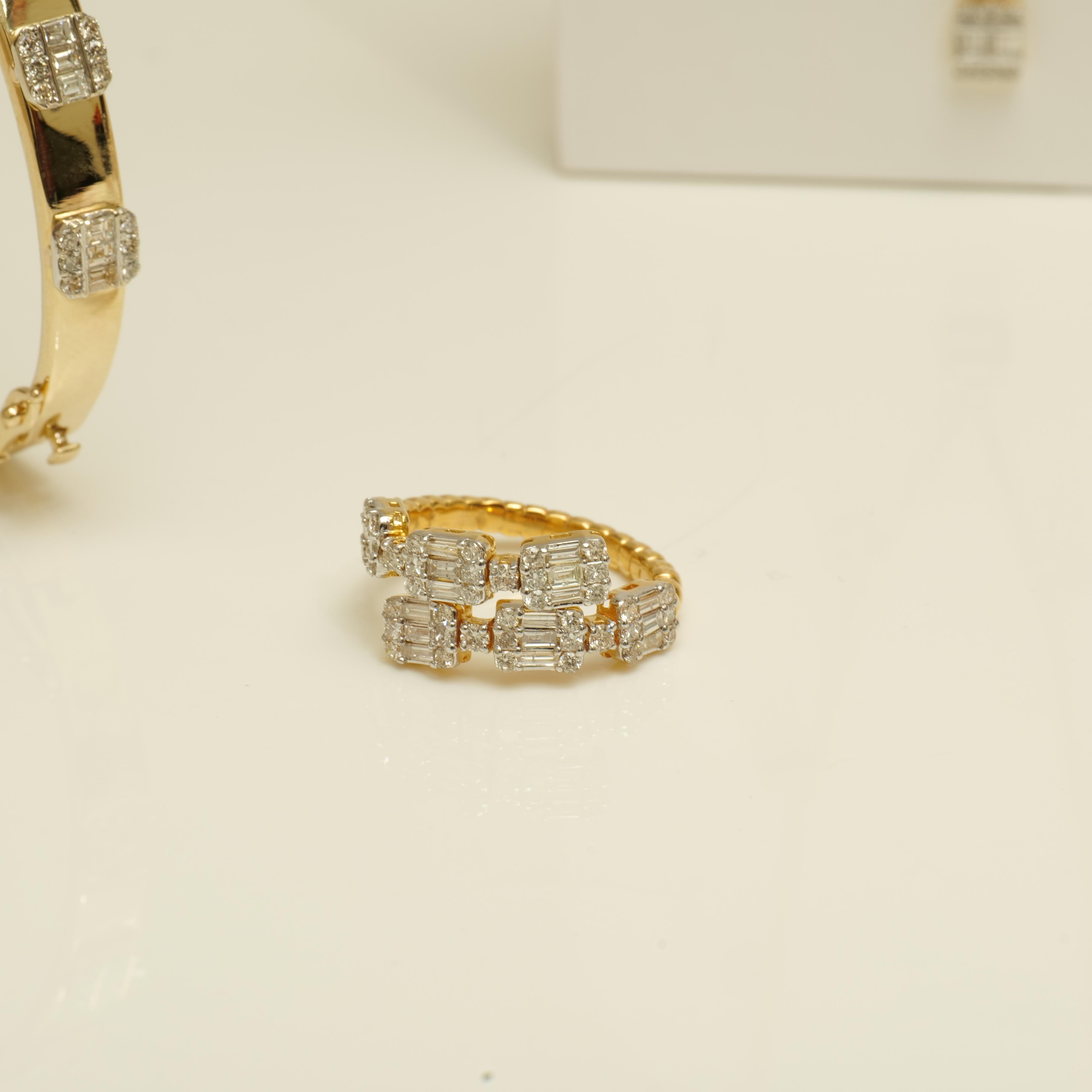 Im Angebot: Fancy Diamanten Manschette Ring mit strukturierten Schaft in 18k Solid Gold gesetzt () 7