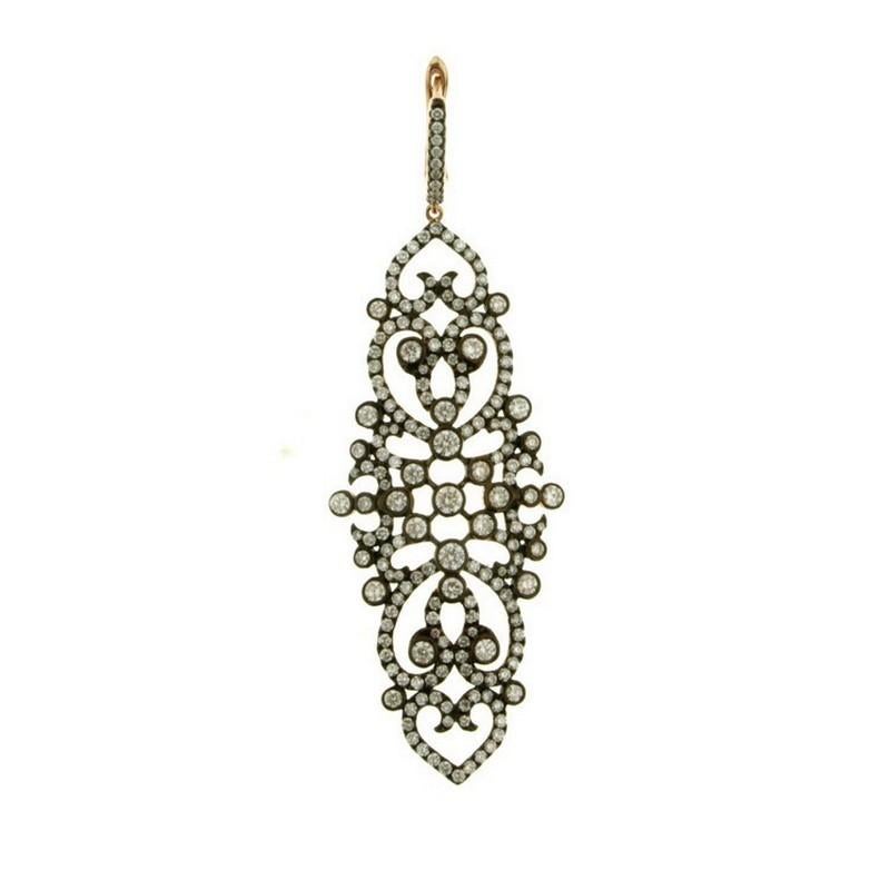 Modern Fancy Earring: 3.5 Carat Diamonds in 18K Rose Gold For Sale