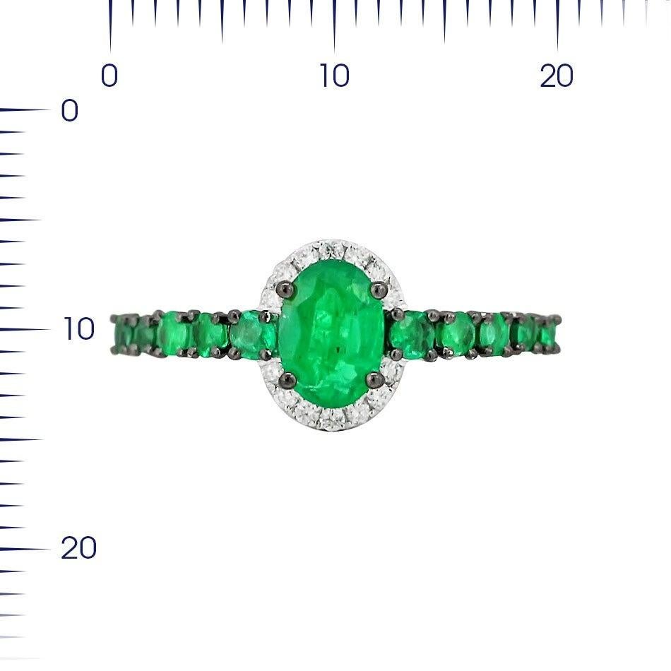 For Sale:  Fancy Emerald White Diamond White Gold Ring 2