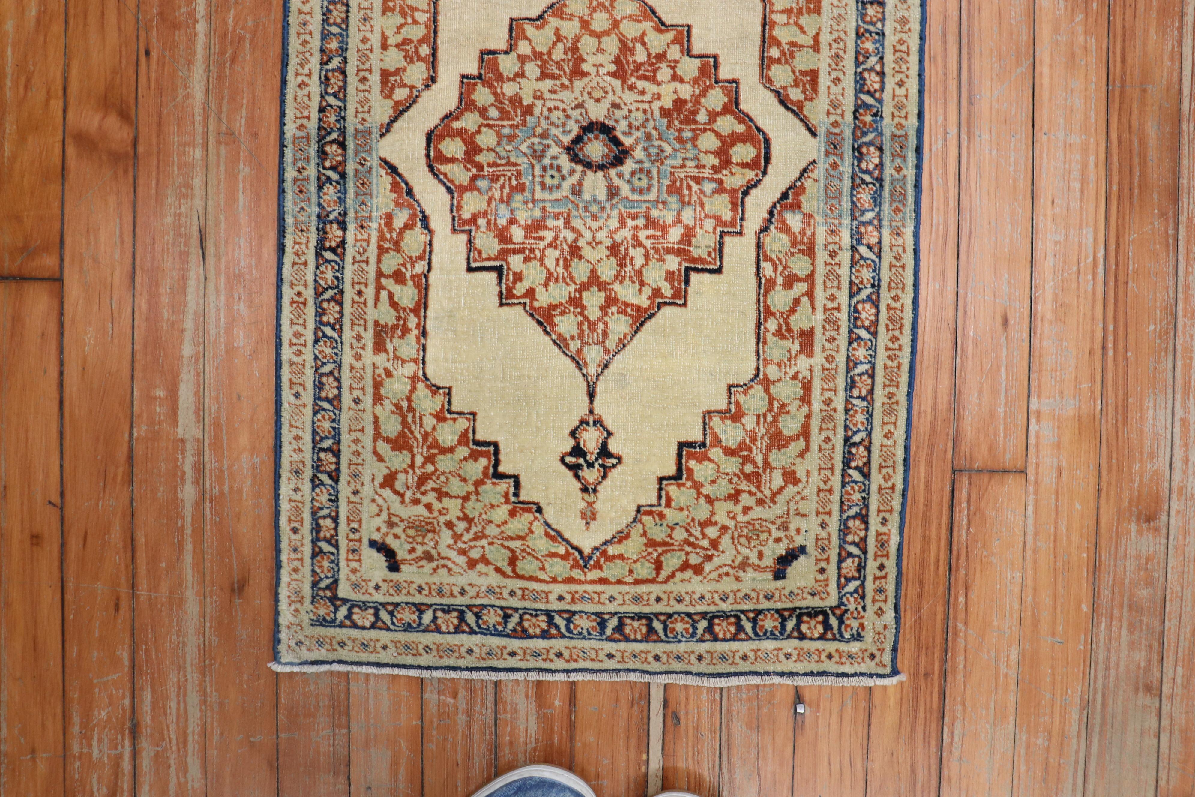 Tabriz-Teppich in feiner Qualität aus dem 19. Jahrhundert (Persisch) im Angebot
