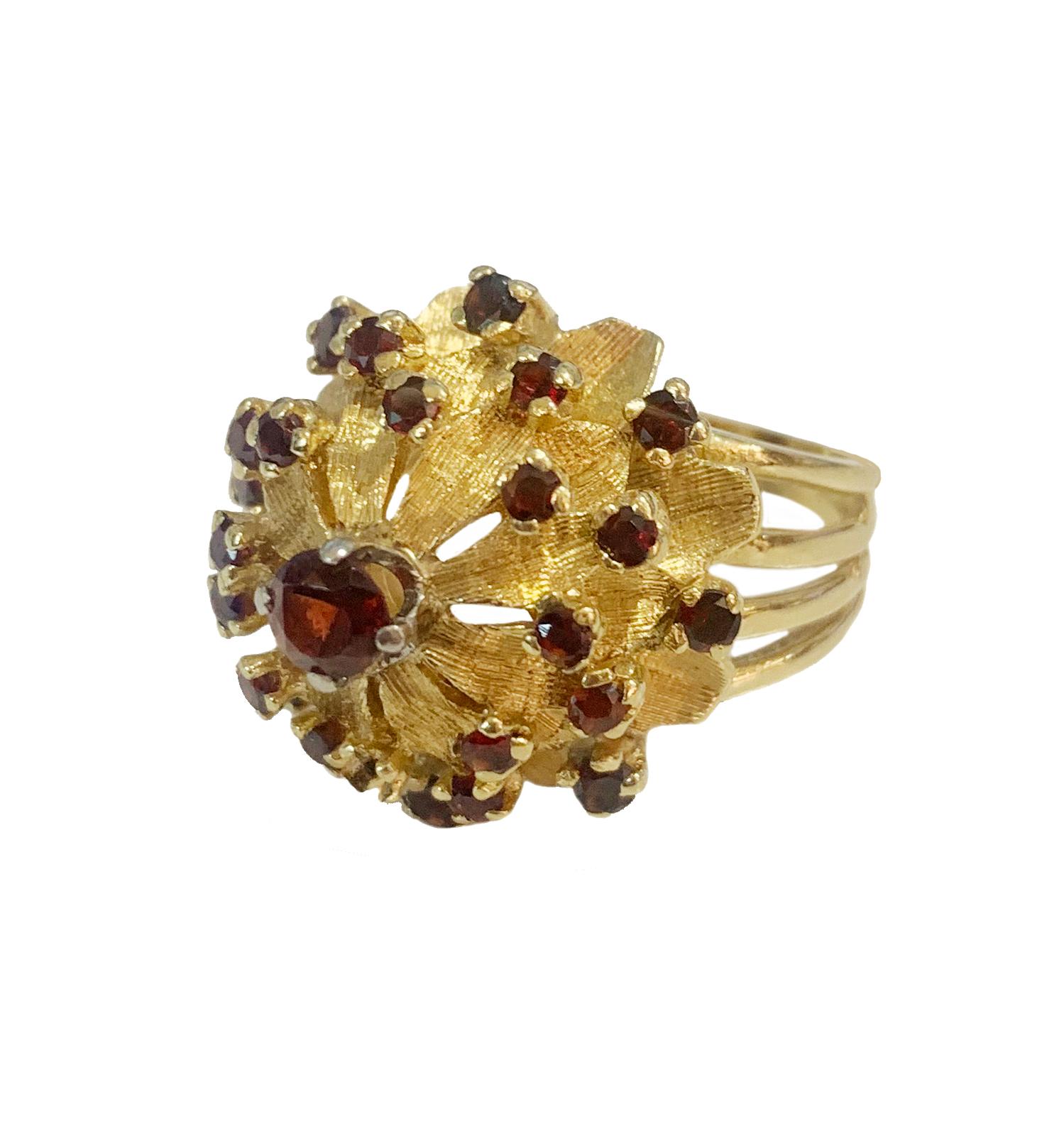 Women's Fancy Garnet Ring in Yellow Gold For Sale