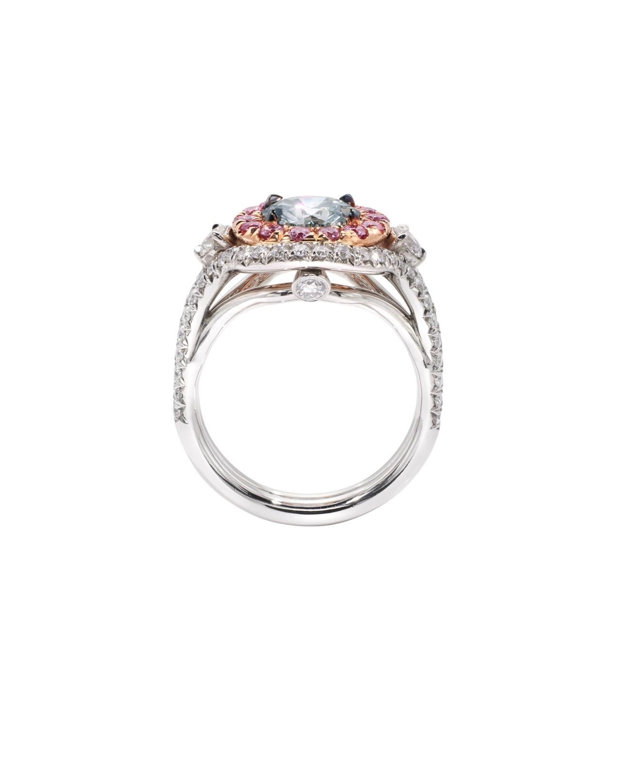 Round Cut Fancy Gray Blue Diamond and Pink Diamond Engagement Ring In Platinum, GIA. For Sale