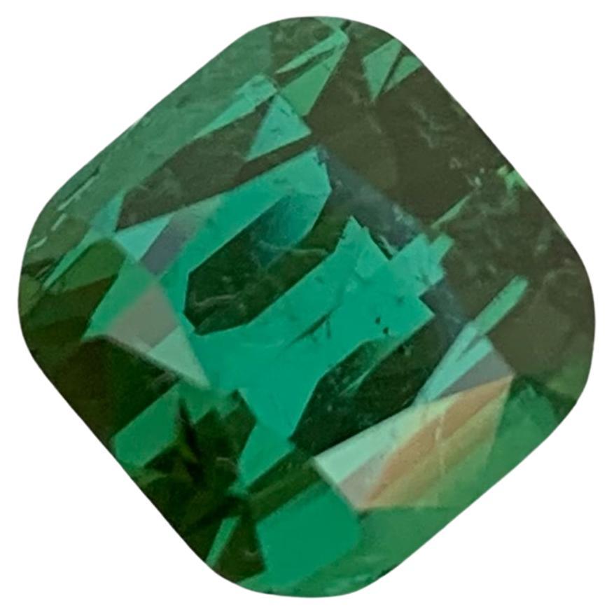 Pierre précieuse tourmaline bleu verdâtre fantaisie non sertie de 3,60 carats en vente