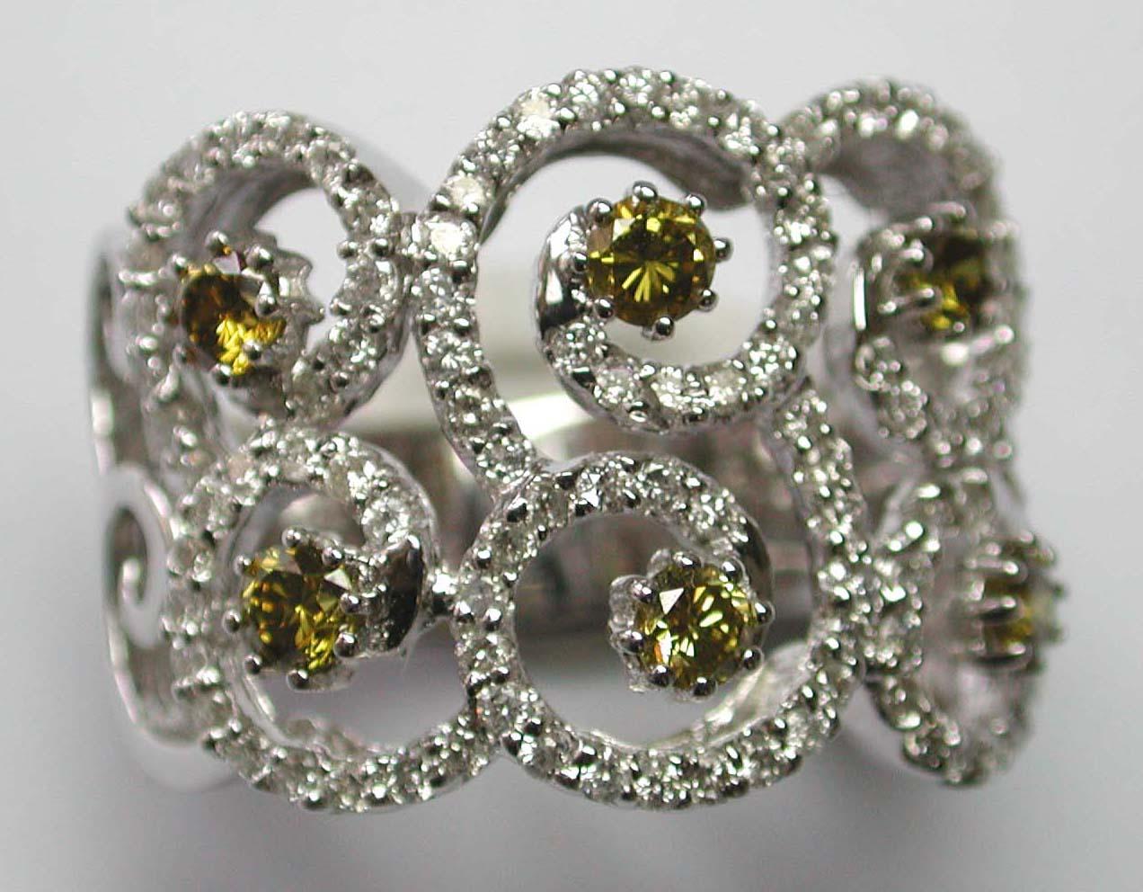 Women's Fancy Greenish Yellow Diamond Engagement Ring For Sale
