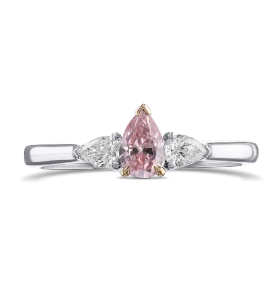 Fancy Intense Pink Diamond 18K Gold Ring For Sale